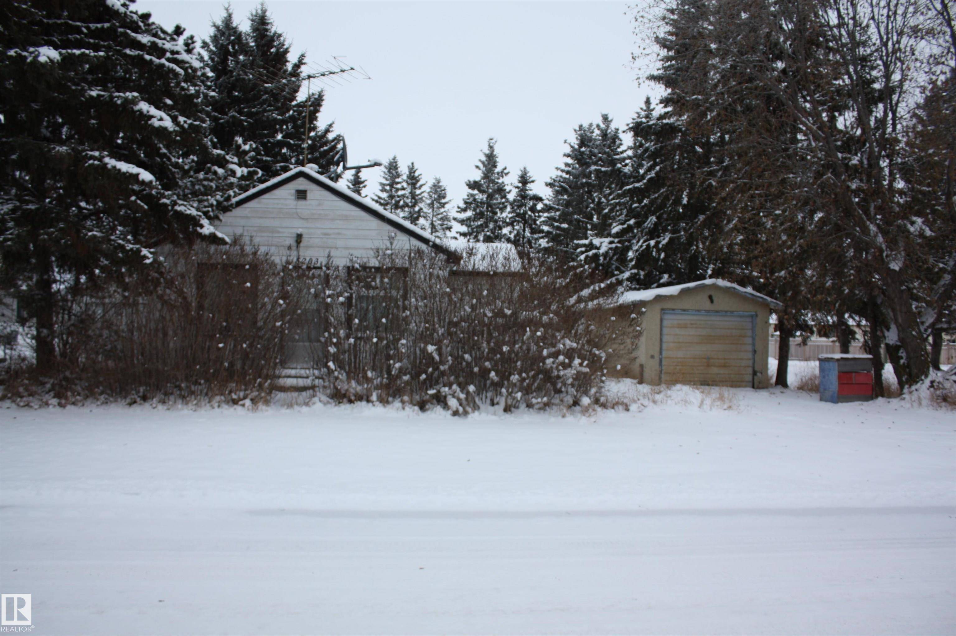 Waskatenau, AB T0A 3P0,5203 49 STREET