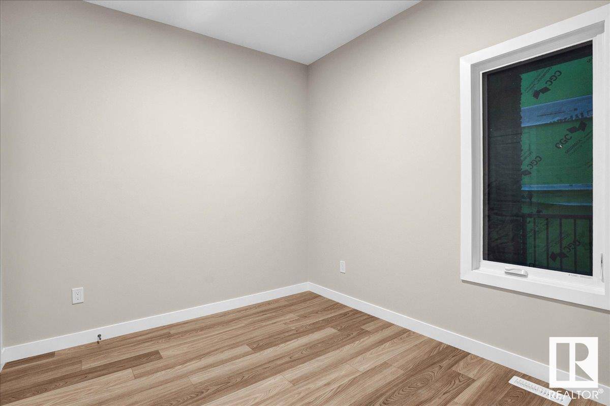 Edmonton, AB T6M 3C8,2029 209A ST NW