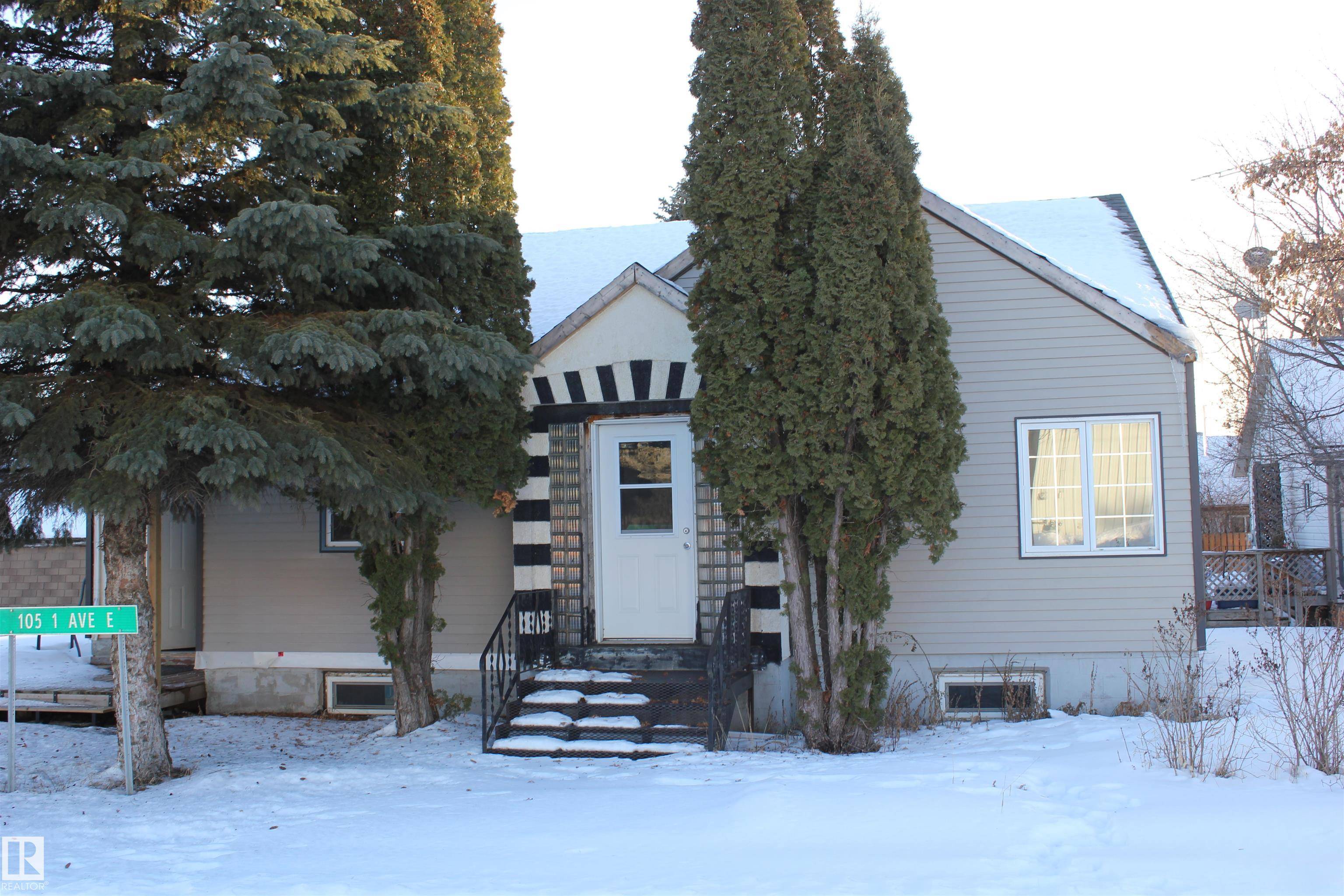 Derwent, AB T0B 1C0,105 1st AV E