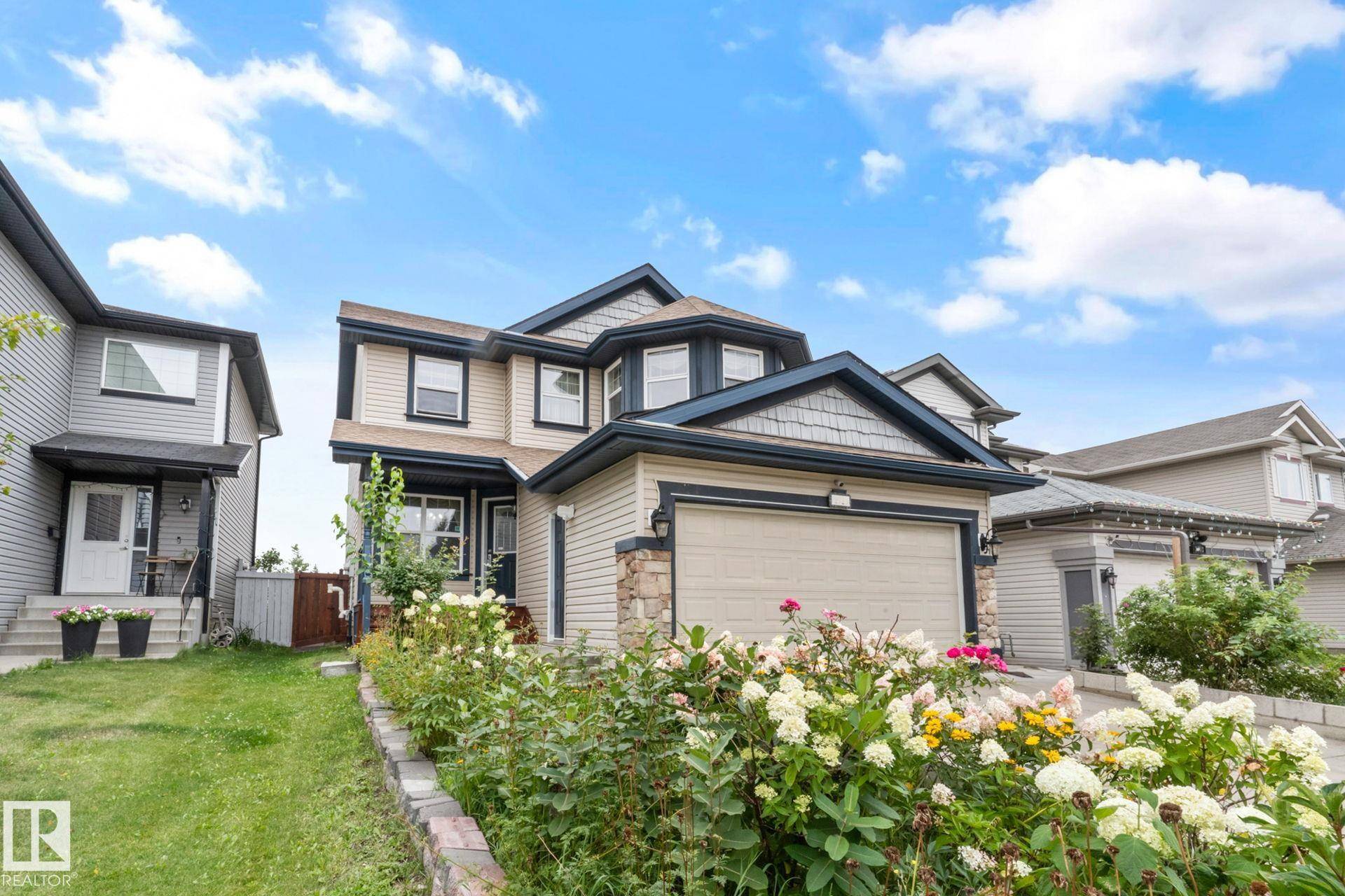 Edmonton, AB T6T 0G7,2923 24 AV NW