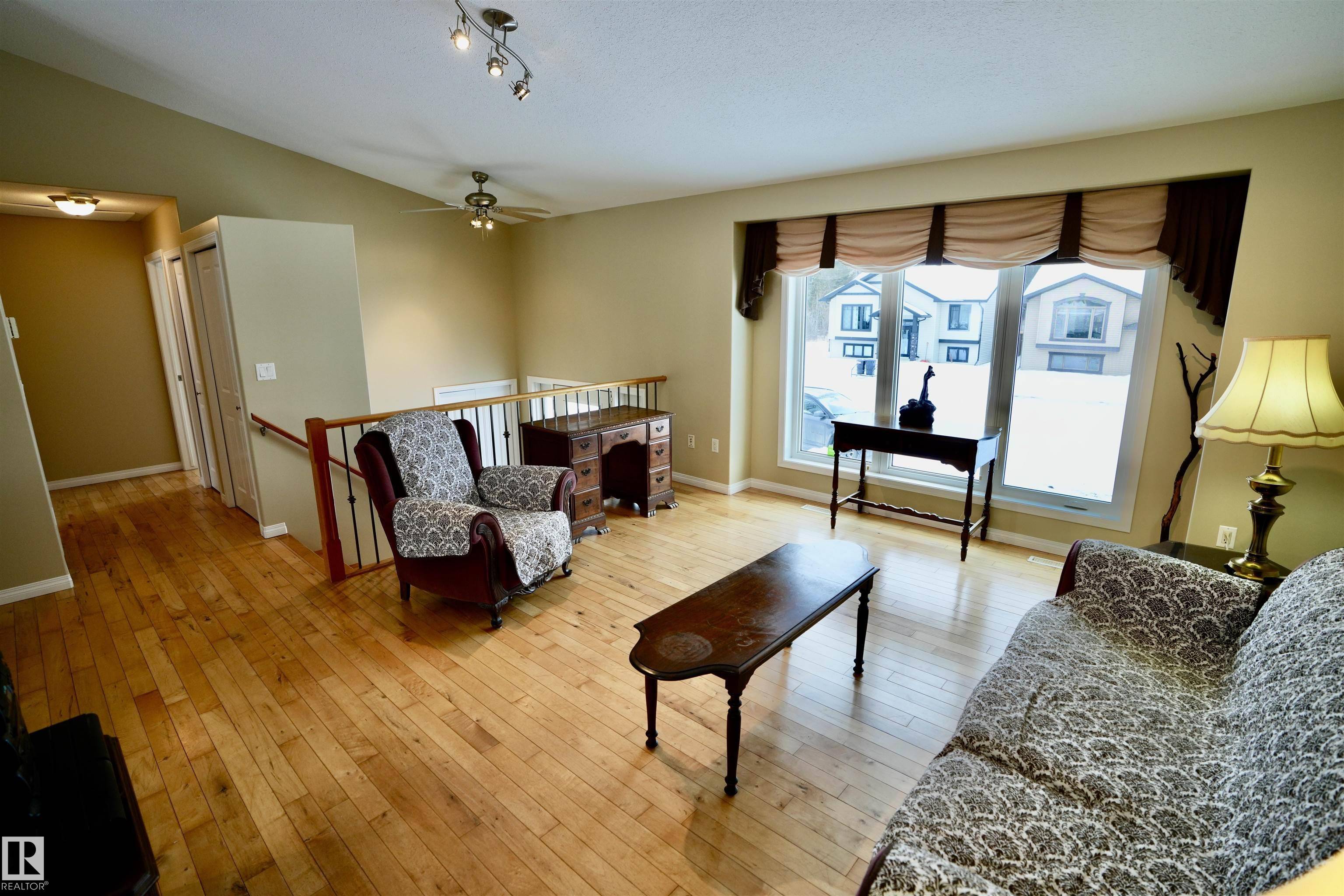 Glendon, AB T0A 1P0,4805 53 ST