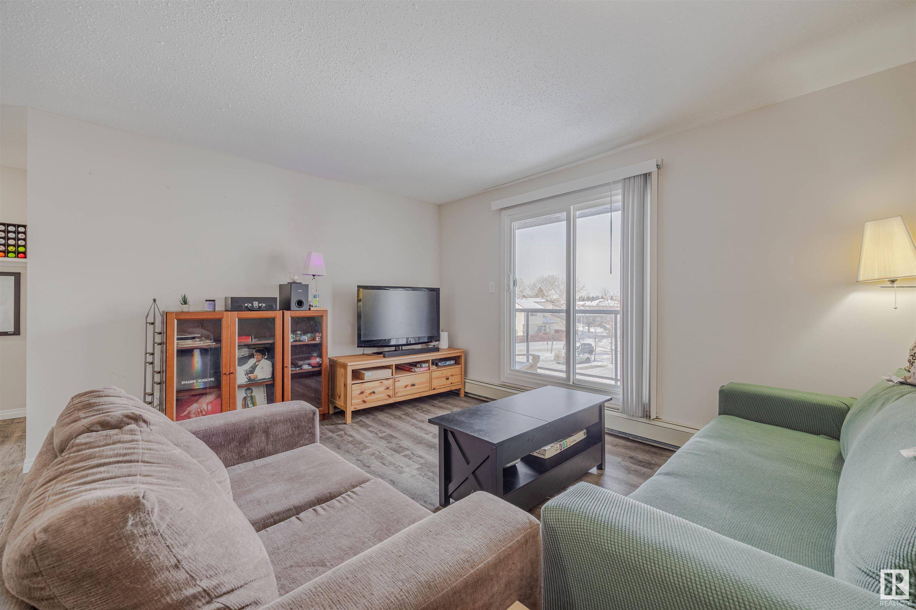 Edmonton, AB T5Y 2H5,#302 600 KIRKNESS RD NW
