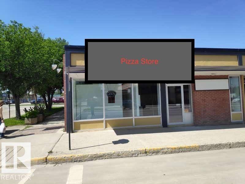 Hinton, AB T7V 2A3,0 0 Ave