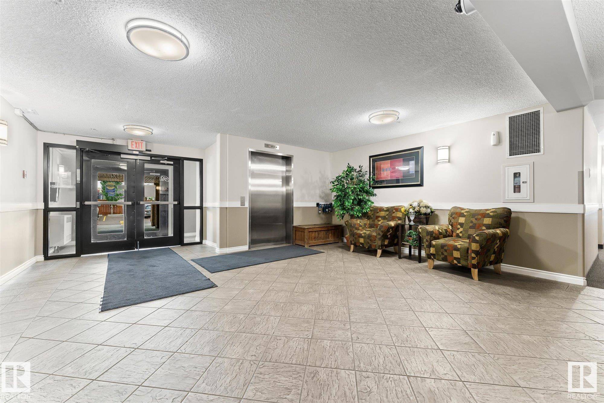 Spruce Grove, AB T7X 4P4,#410B 6 SPRUCE RIDGE DR