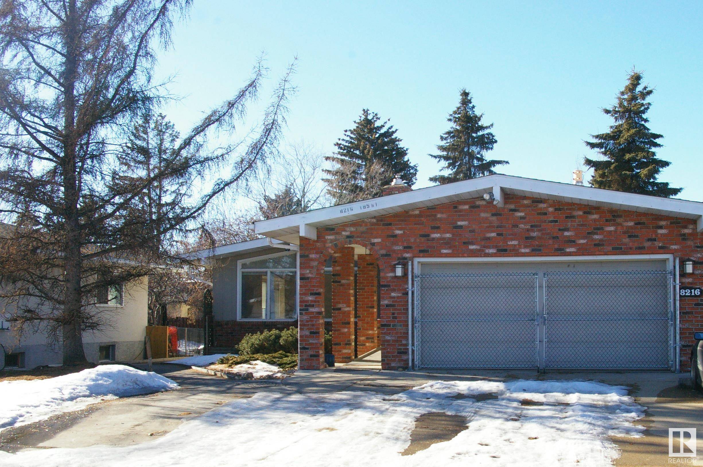 Edmonton, AB T5T 1H1,8216 185 ST NW