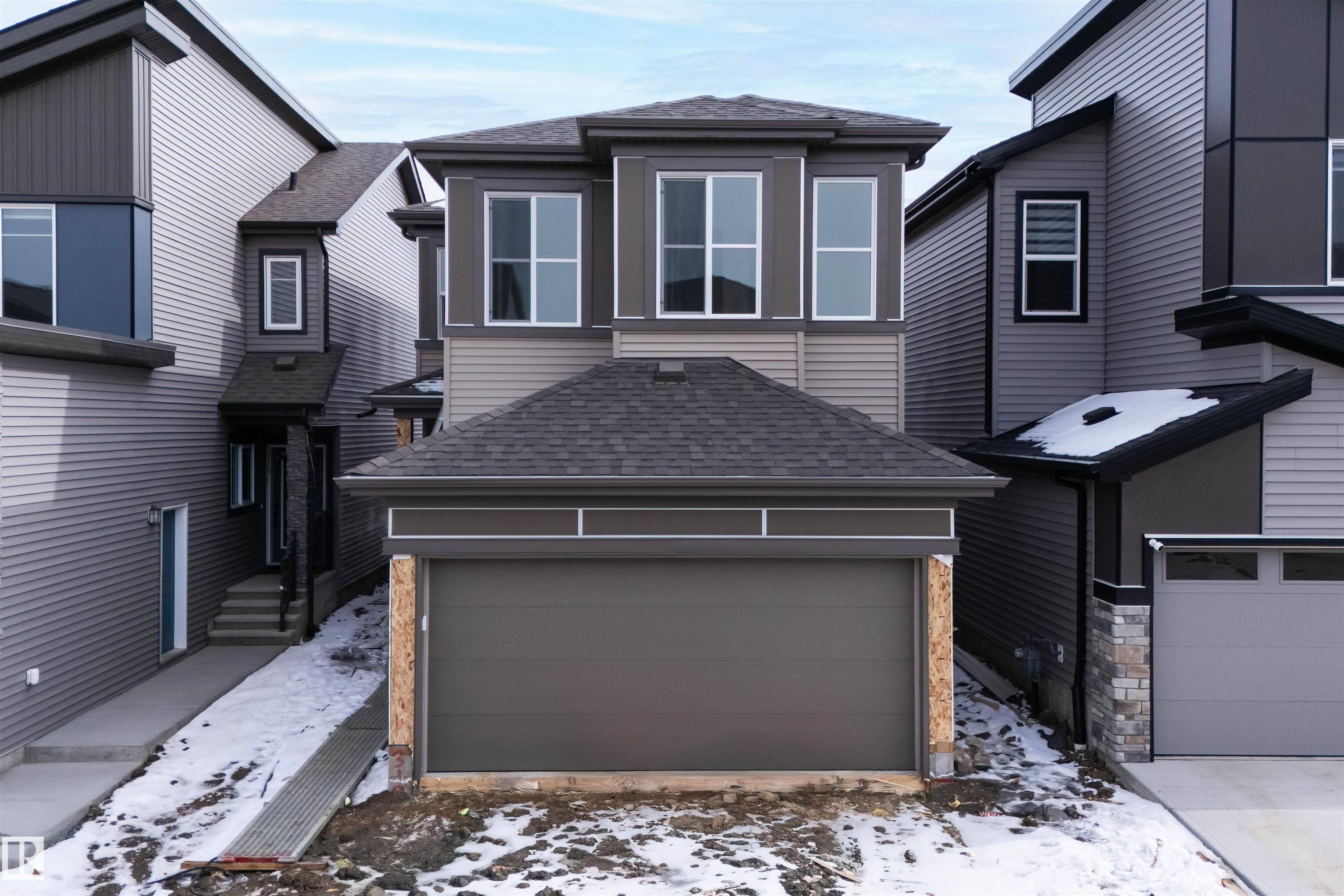 Edmonton, AB T6X 1A7,319 28 ST SW