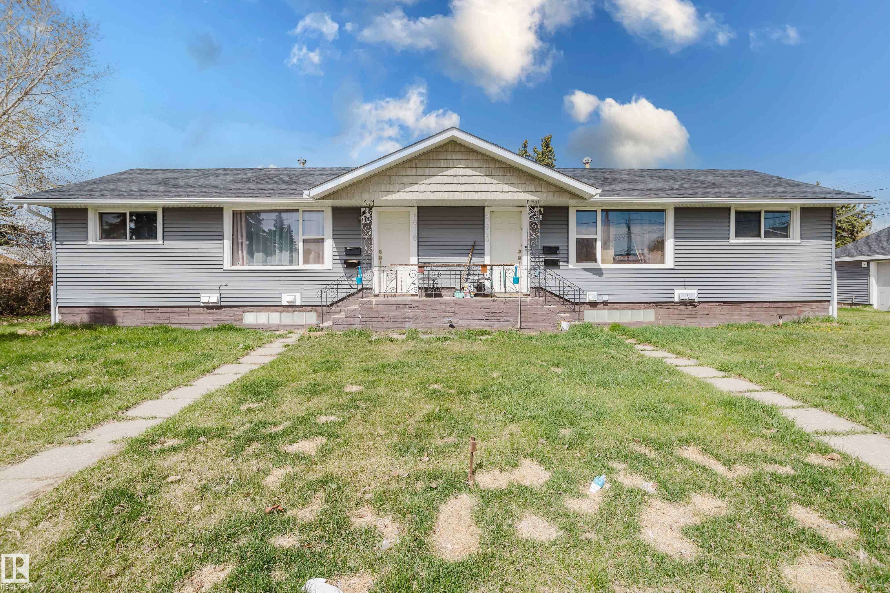 Edmonton, AB T5E 0G6,8808/10 128 AV NW