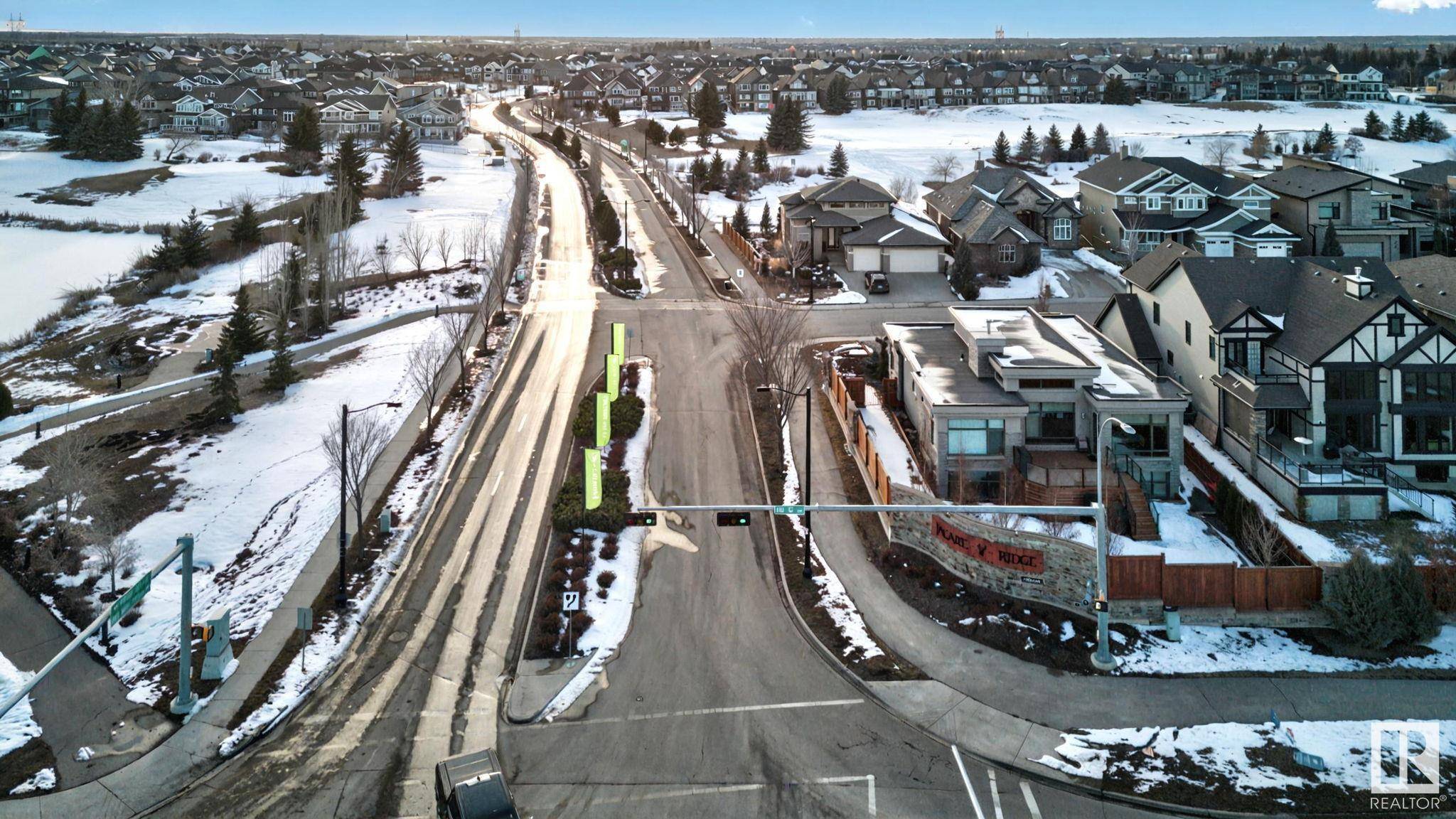 Edmonton, AB T6W 5B9,1516 HOWES PL SW