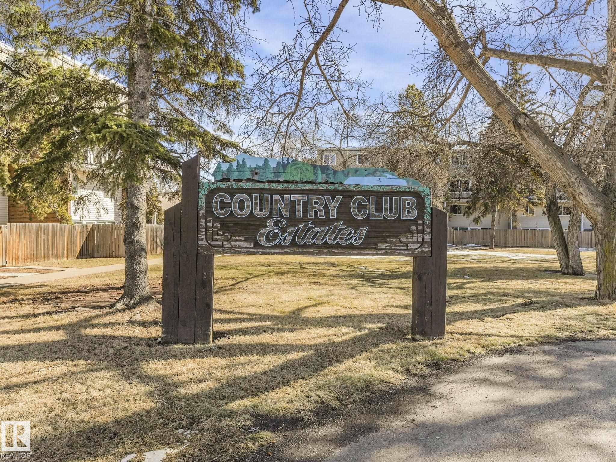 Edmonton, AB T5R 2E1,#211 7805 159 ST NW