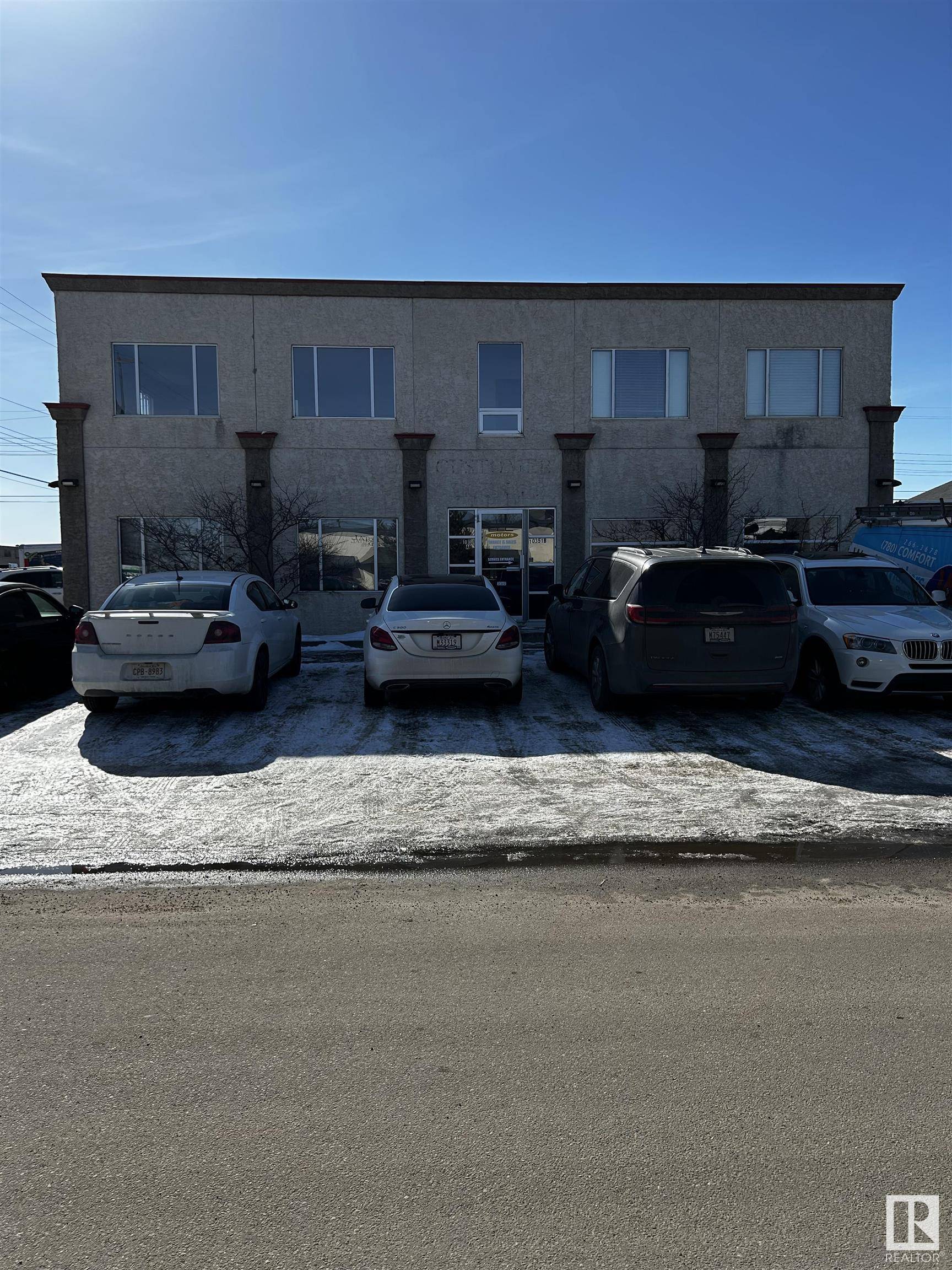 Edmonton, AB T6H 1H1,10351 10353 60 AV NW