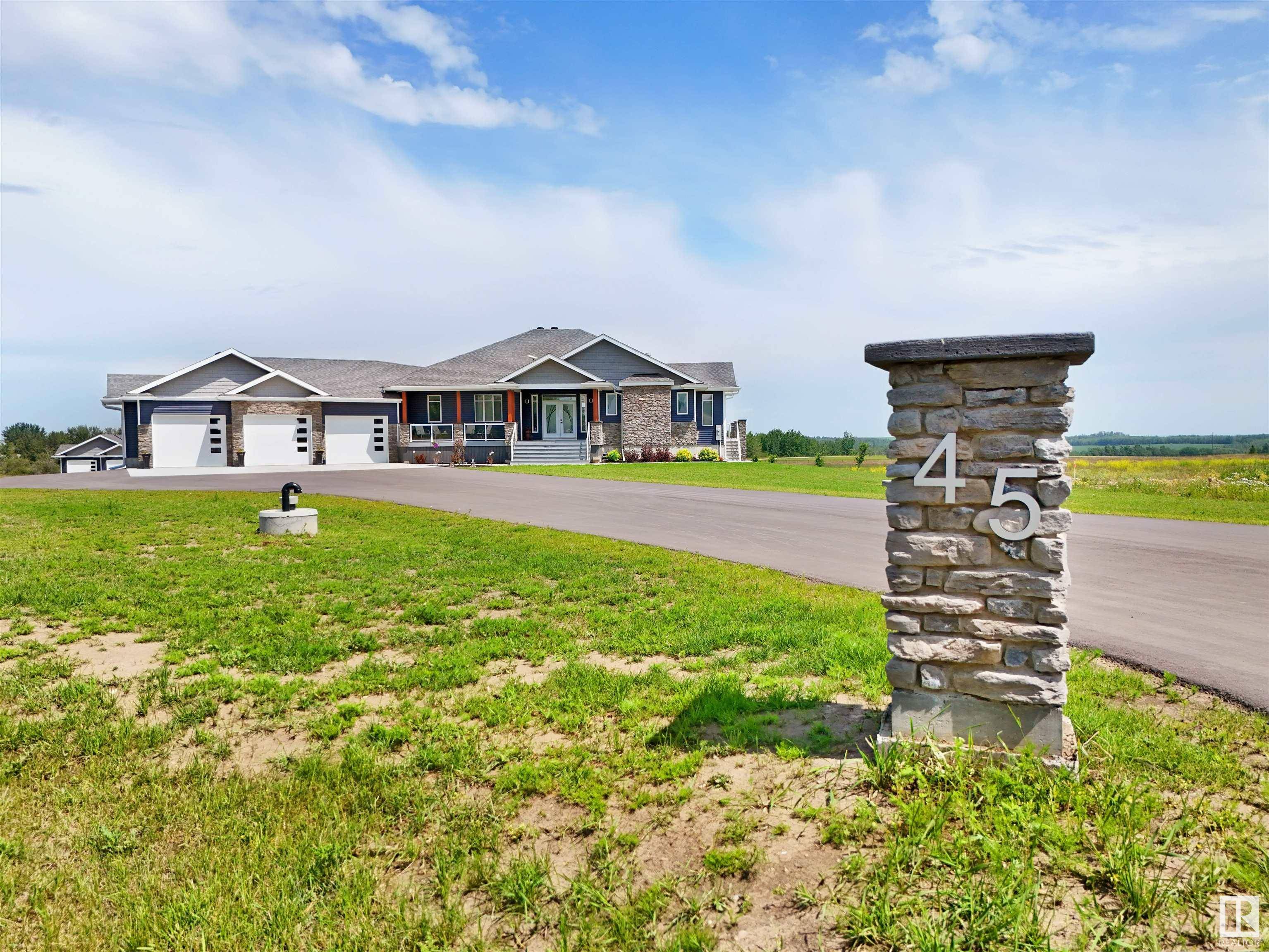 Rural Parkland County, AB T7X 3S4,#45 54104 RGE ROAD 274