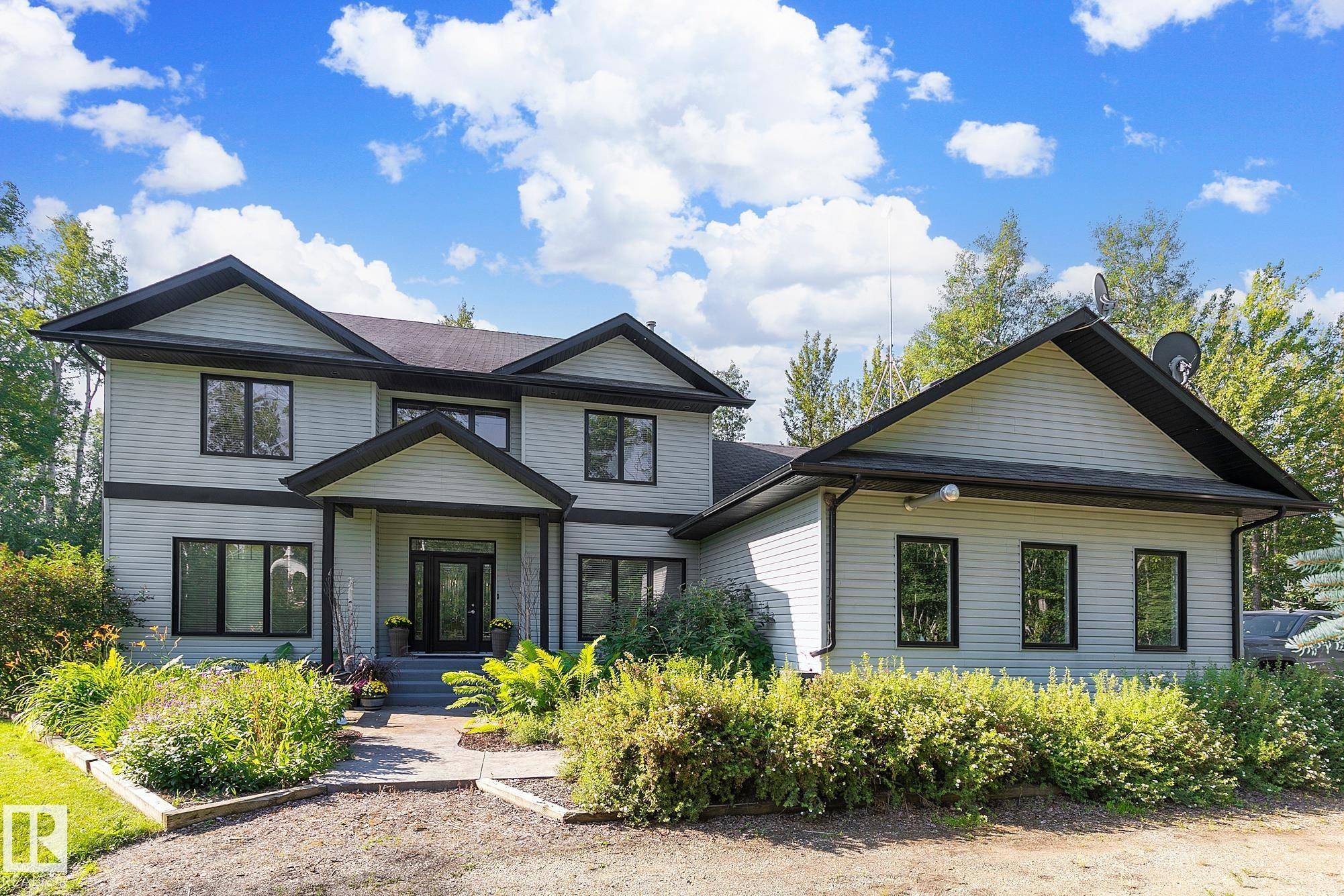 Rural Parkland County, AB T7X 3N2,34 53522 RGE RD 272