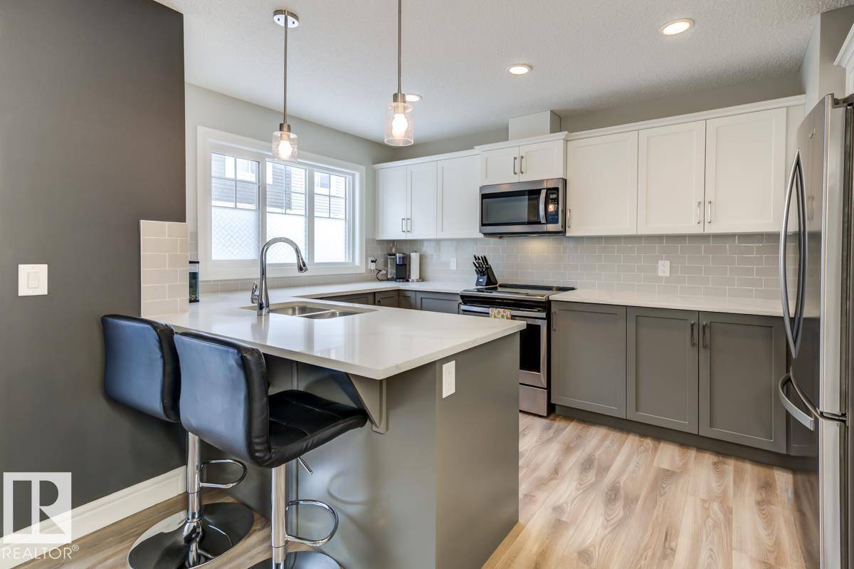 Edmonton, AB T5S 0L3,#65 1391 STARLING DR NW