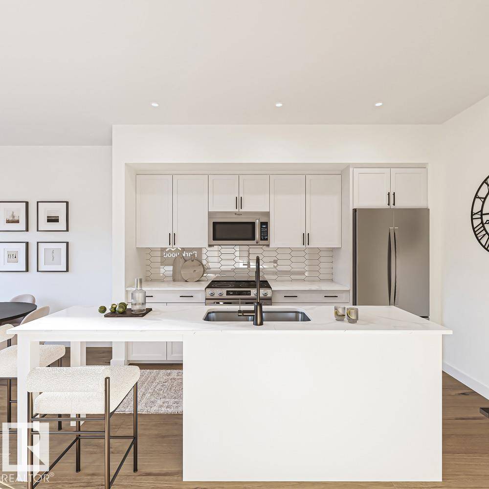 Edmonton, AB T6H 3H8,#31 710 MATTSON DR SW
