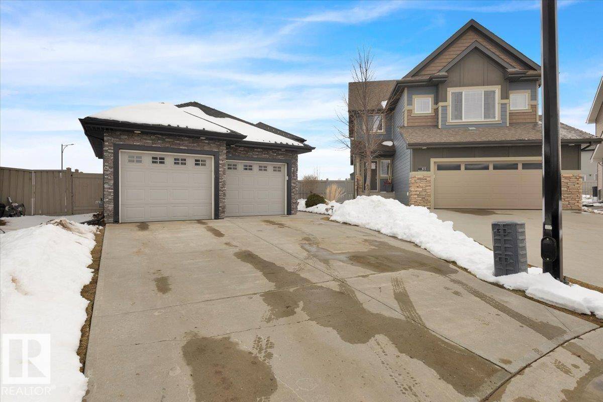 Edmonton, AB T6W 0Z3,413 CHAPPELLE DR SW SW