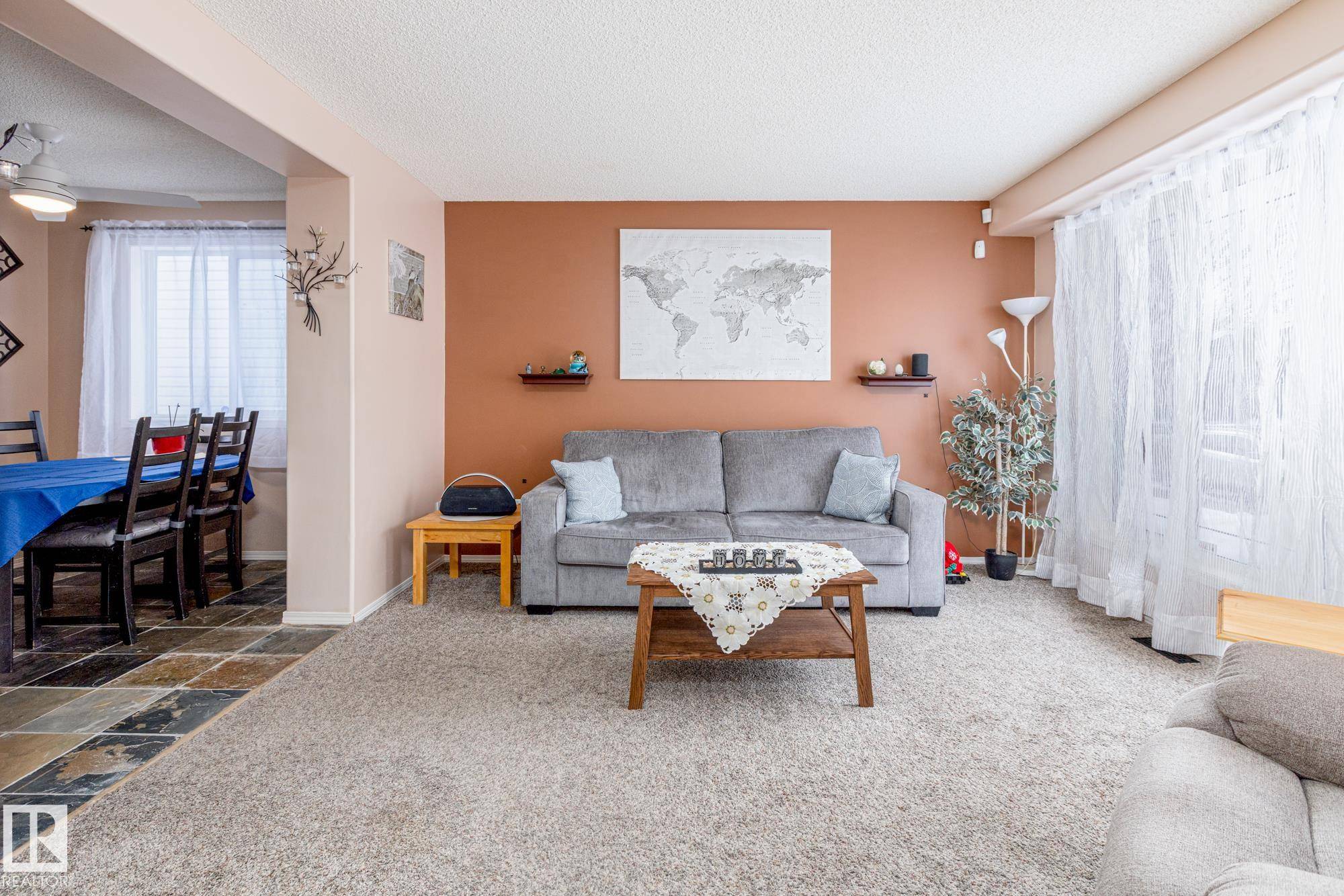 Edmonton, AB T5Y 3G8,15519 45 ST NW