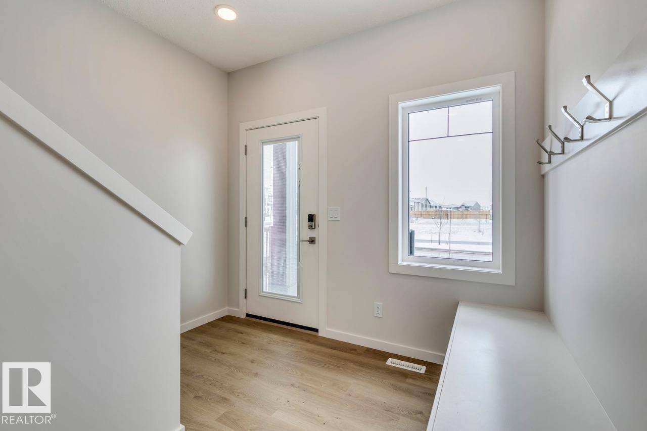 Leduc, AB T9G 0C1,202 Hawthorn WY