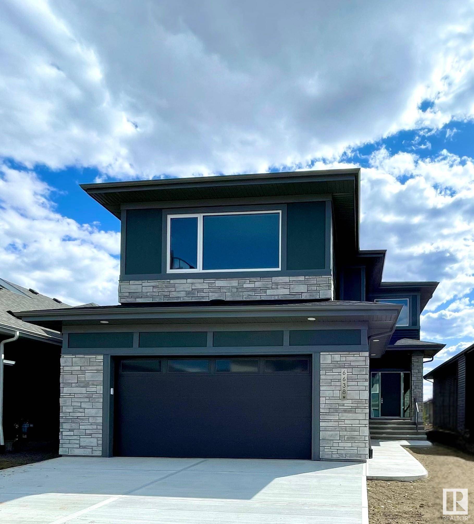 Edmonton, AB T6W 4A1,6638 KNOX PL SW