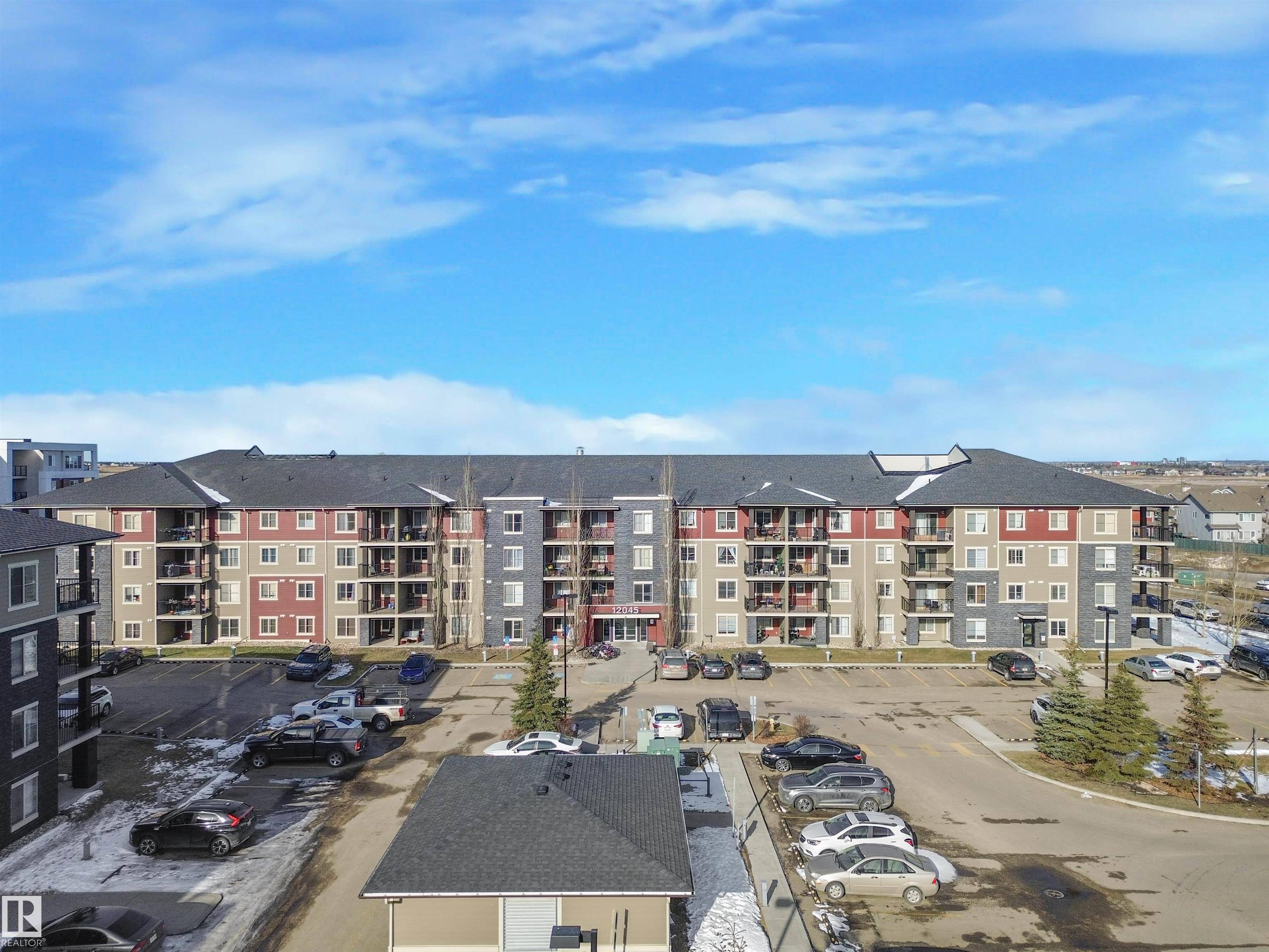 Edmonton, AB T6W 2Y2,#207 12045 22 AV SW SW