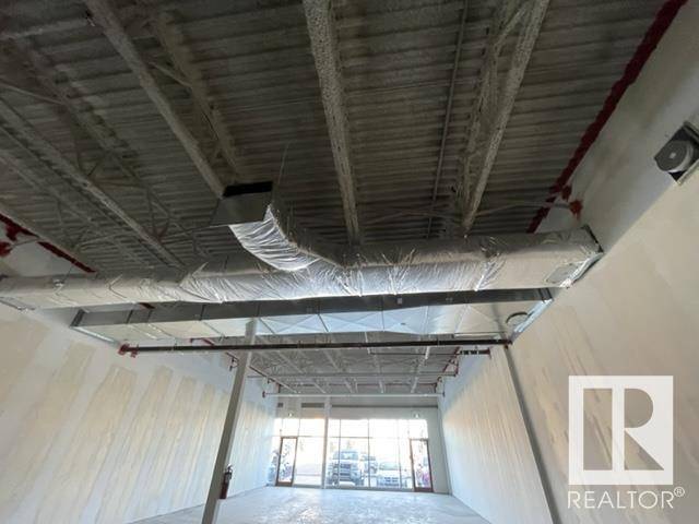 Edmonton, AB T5Y 3Y2,4367 167 AV NW