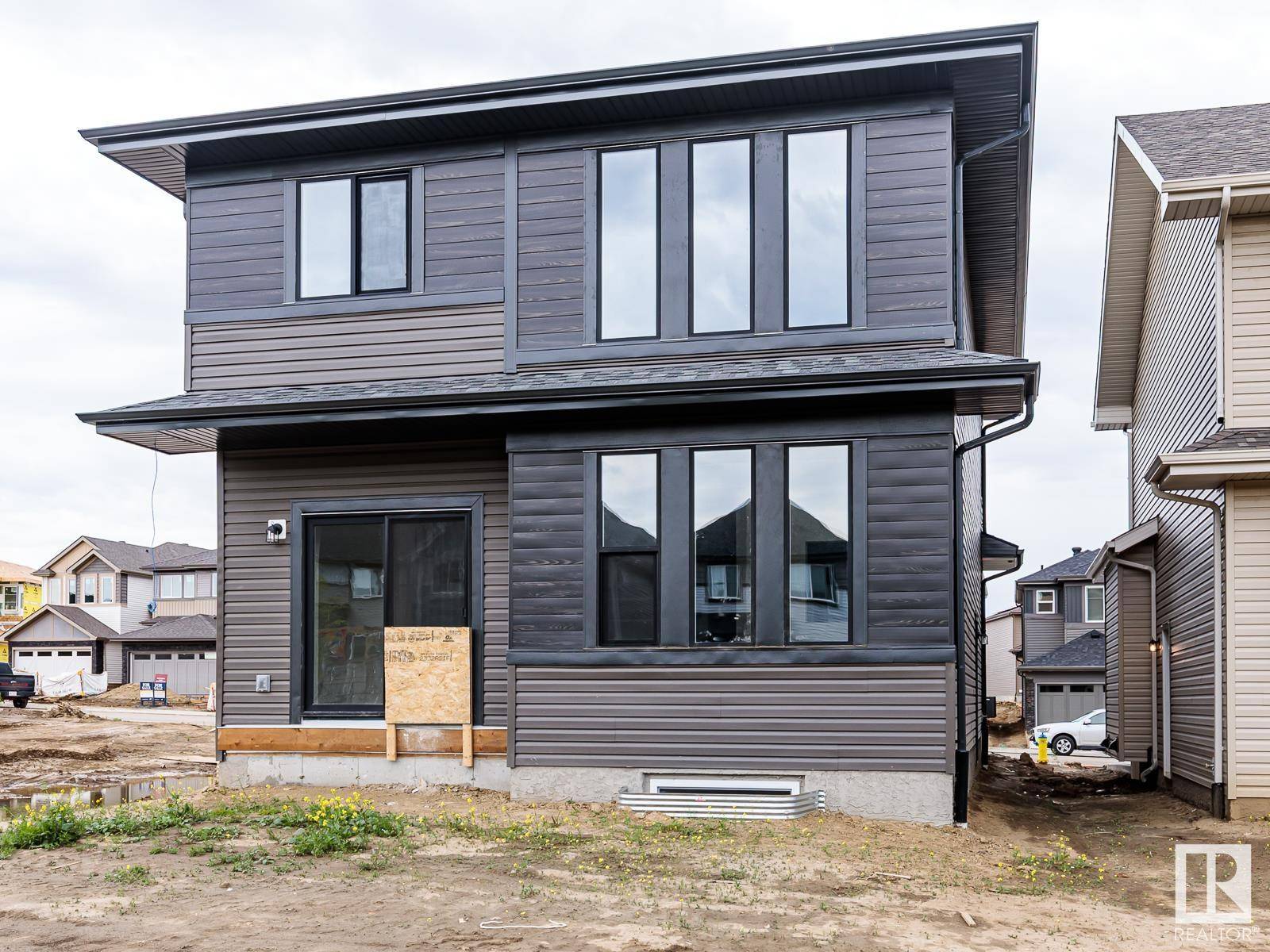 Edmonton, AB T5S 0T8,13035 212 ST NW