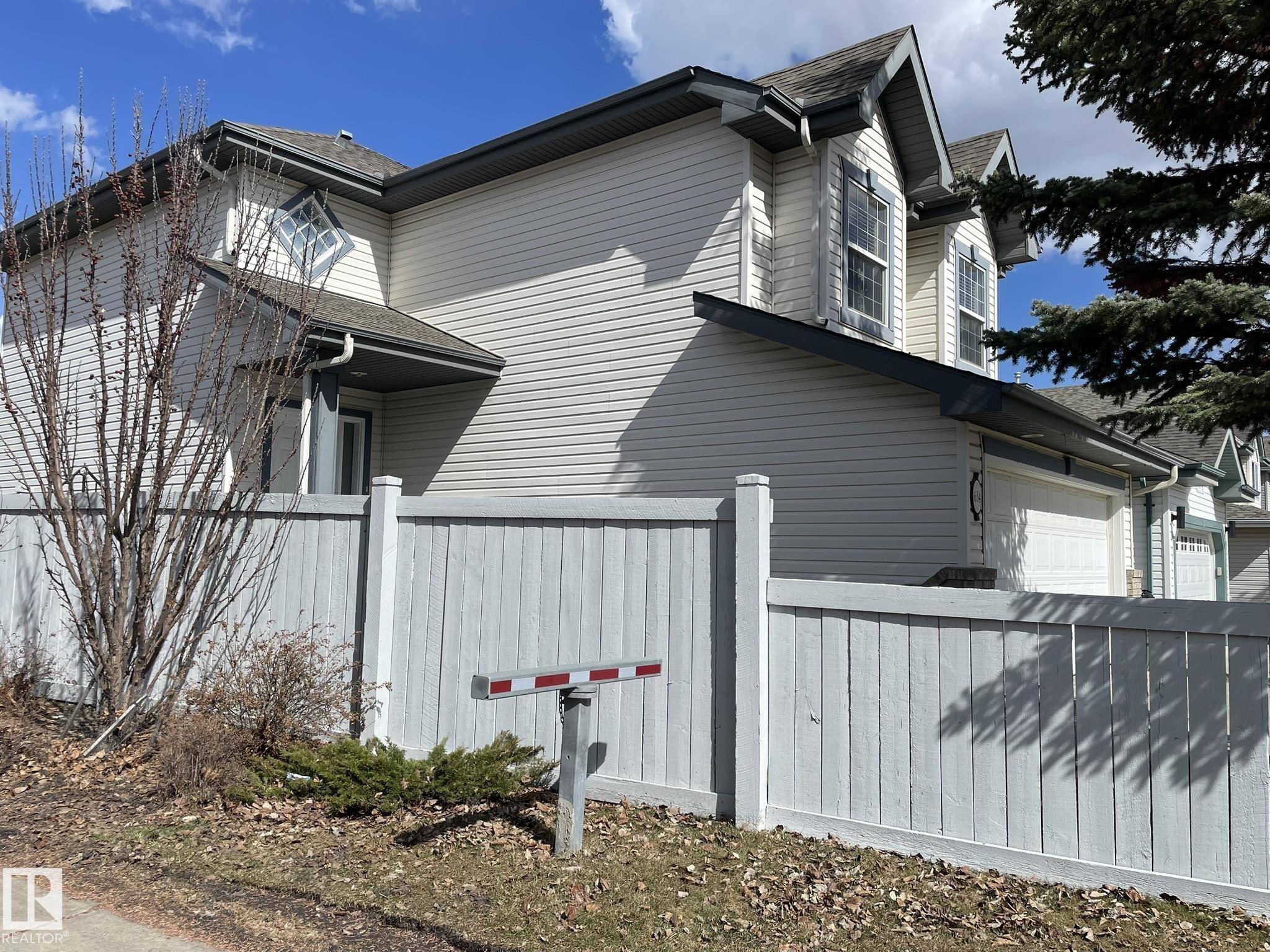 Edmonton, AB T5T 6K7,634 GLENWRIGHT CR NW