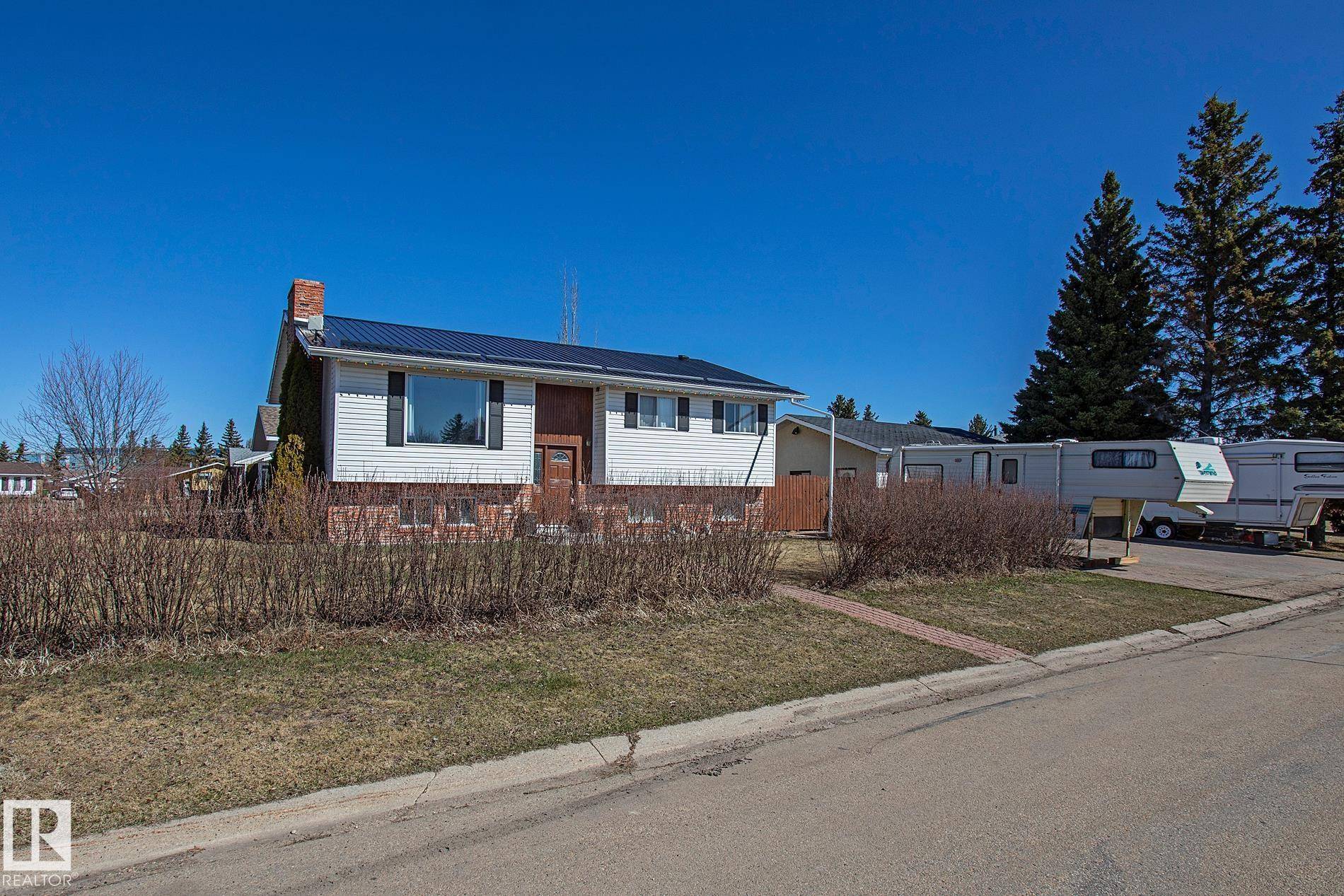 Morinville, AB T8R 1K1,9414 99 AV