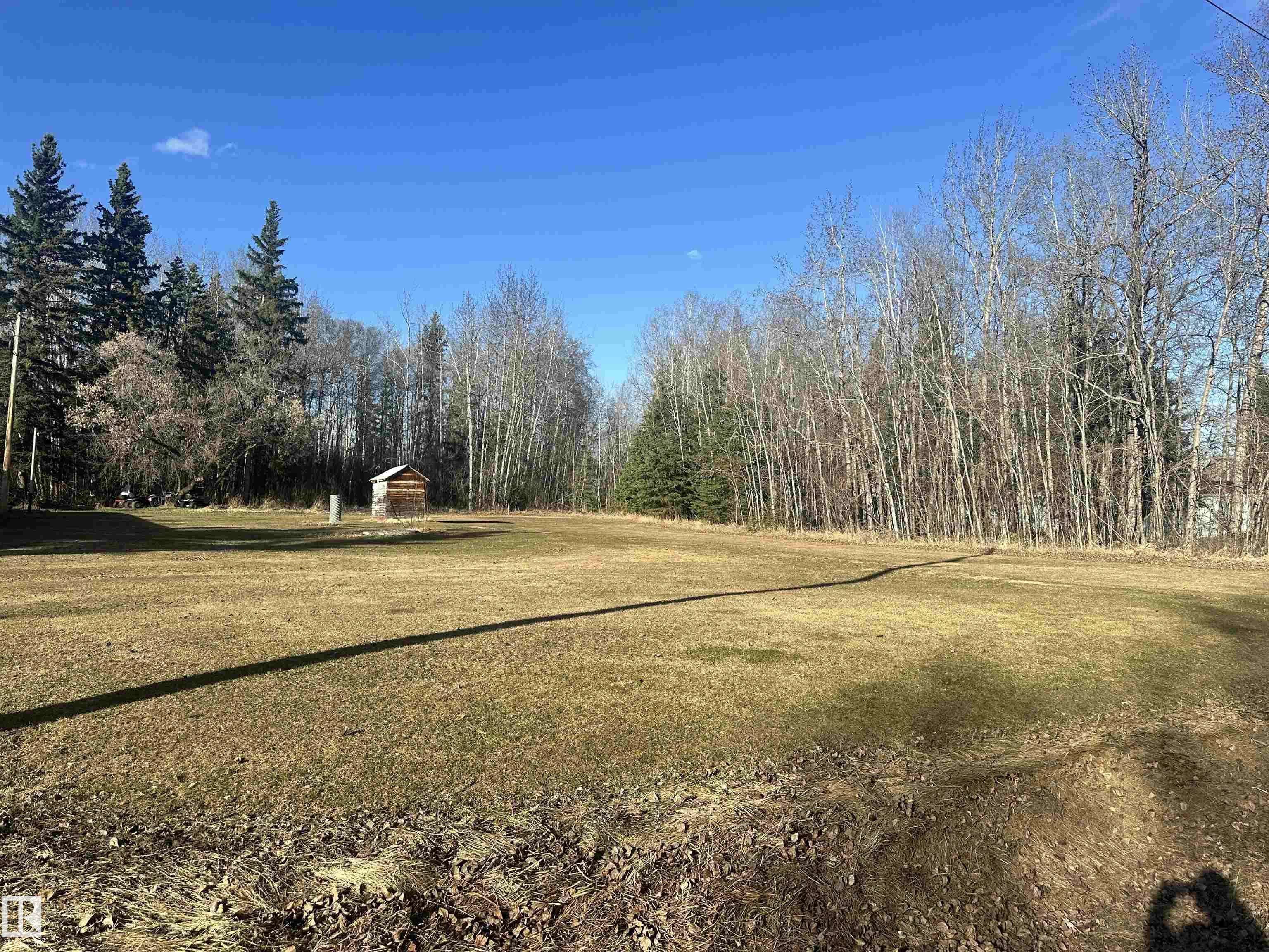 Fawcett, AB T0G 0Y0,5004 51 AV