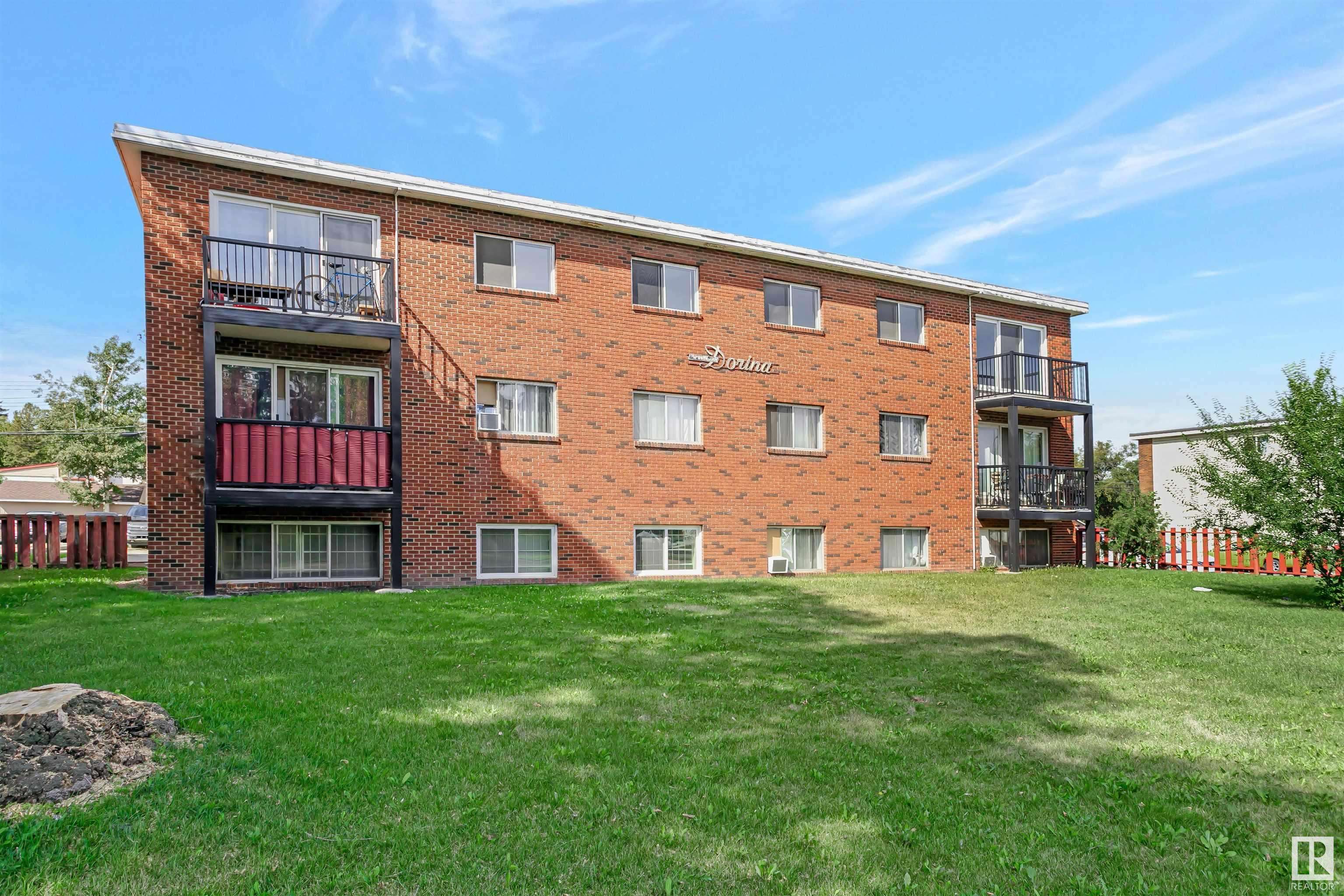 Edmonton, AB T5P 1K2,9748 149 ST NW