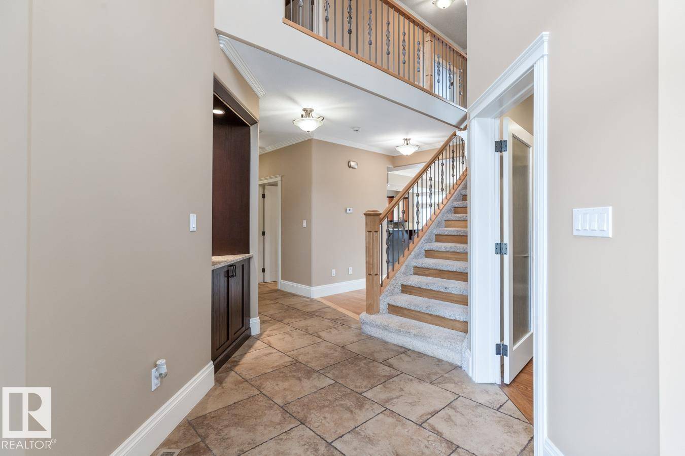 Leduc, AB T9E 0J2,27 KINGDOM PL