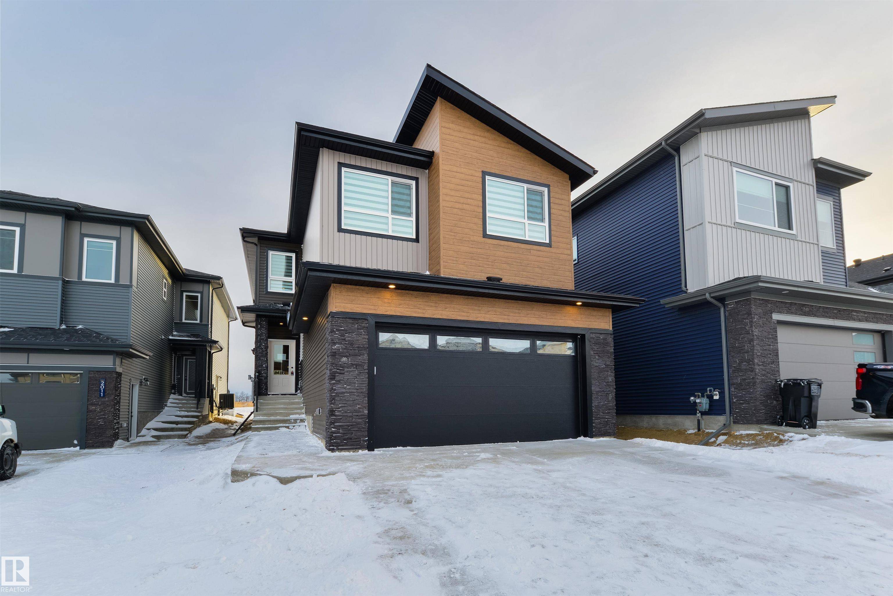 Edmonton, AB T5S 0T3,2009 FLYCATCHER PT NW