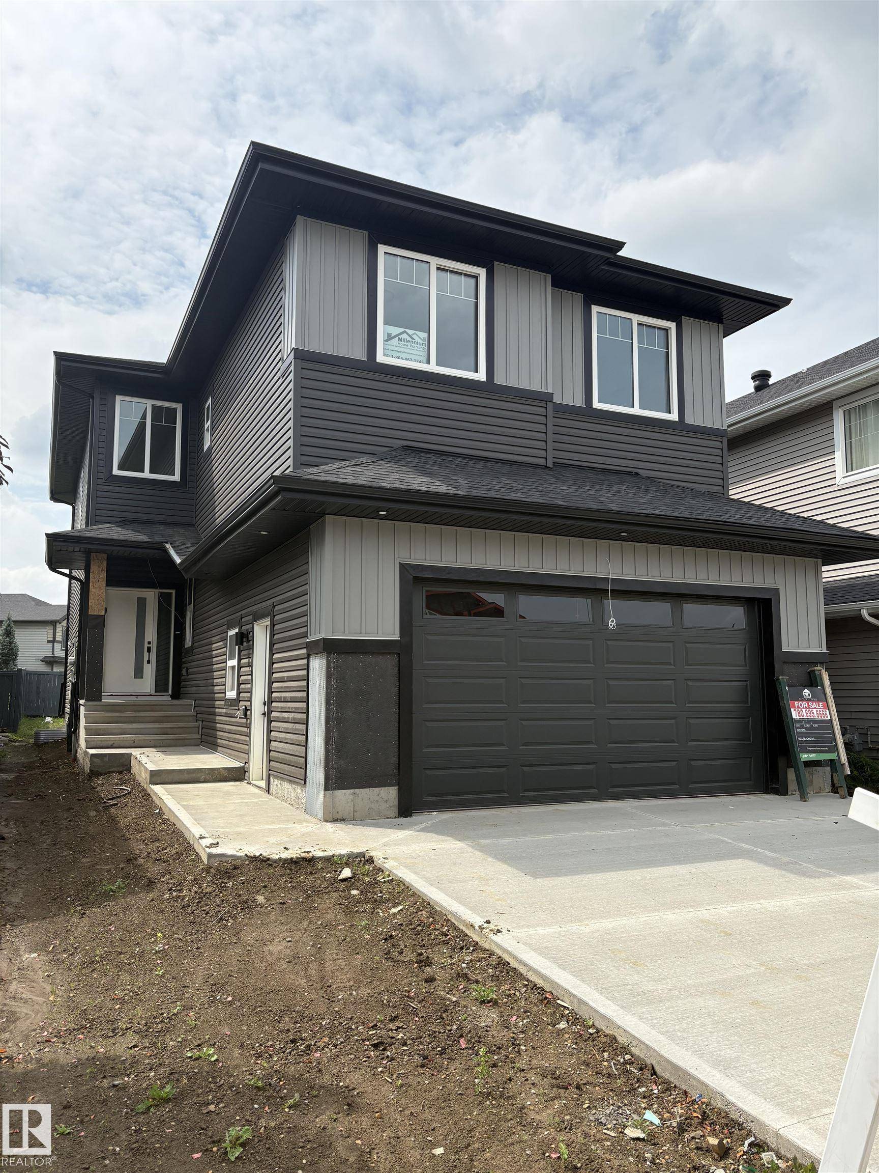 Edmonton, AB T7T 5E9,8105 GOURLAY PL NW