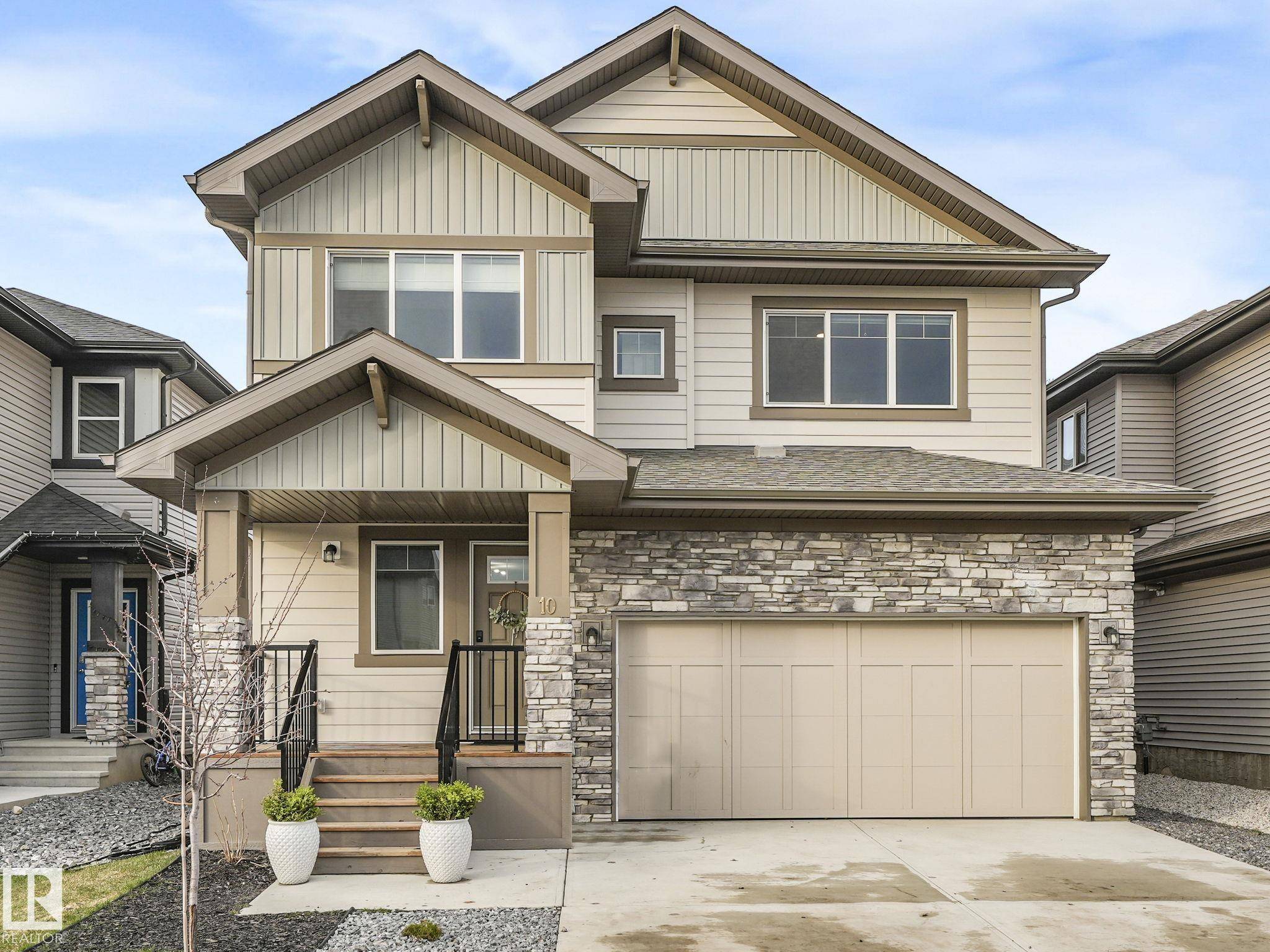 Spruce Grove, AB T7X 0J3,10 AUTUMNWOOD CR