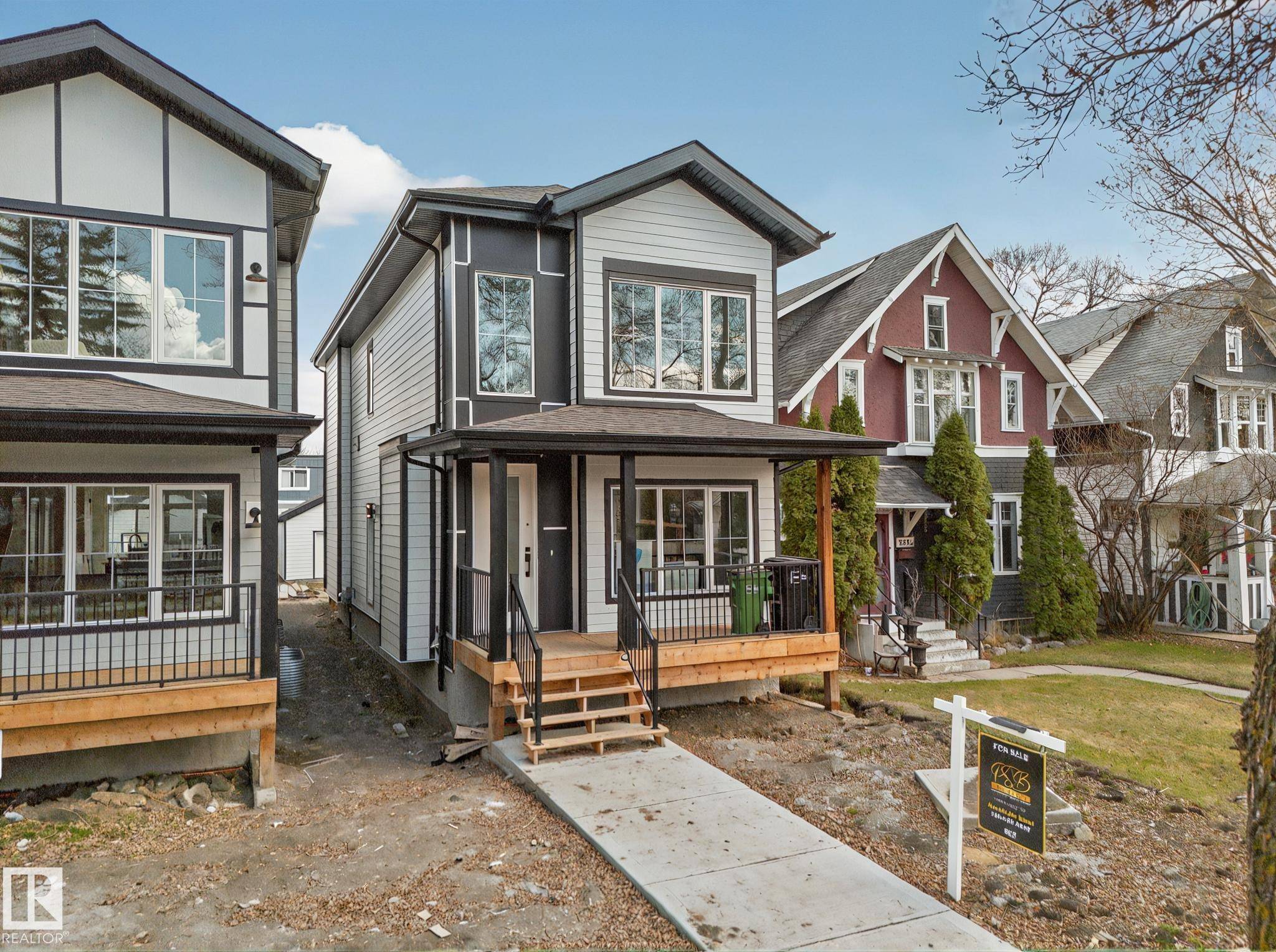 Edmonton, AB T5M 0M2,11017 125 ST NW
