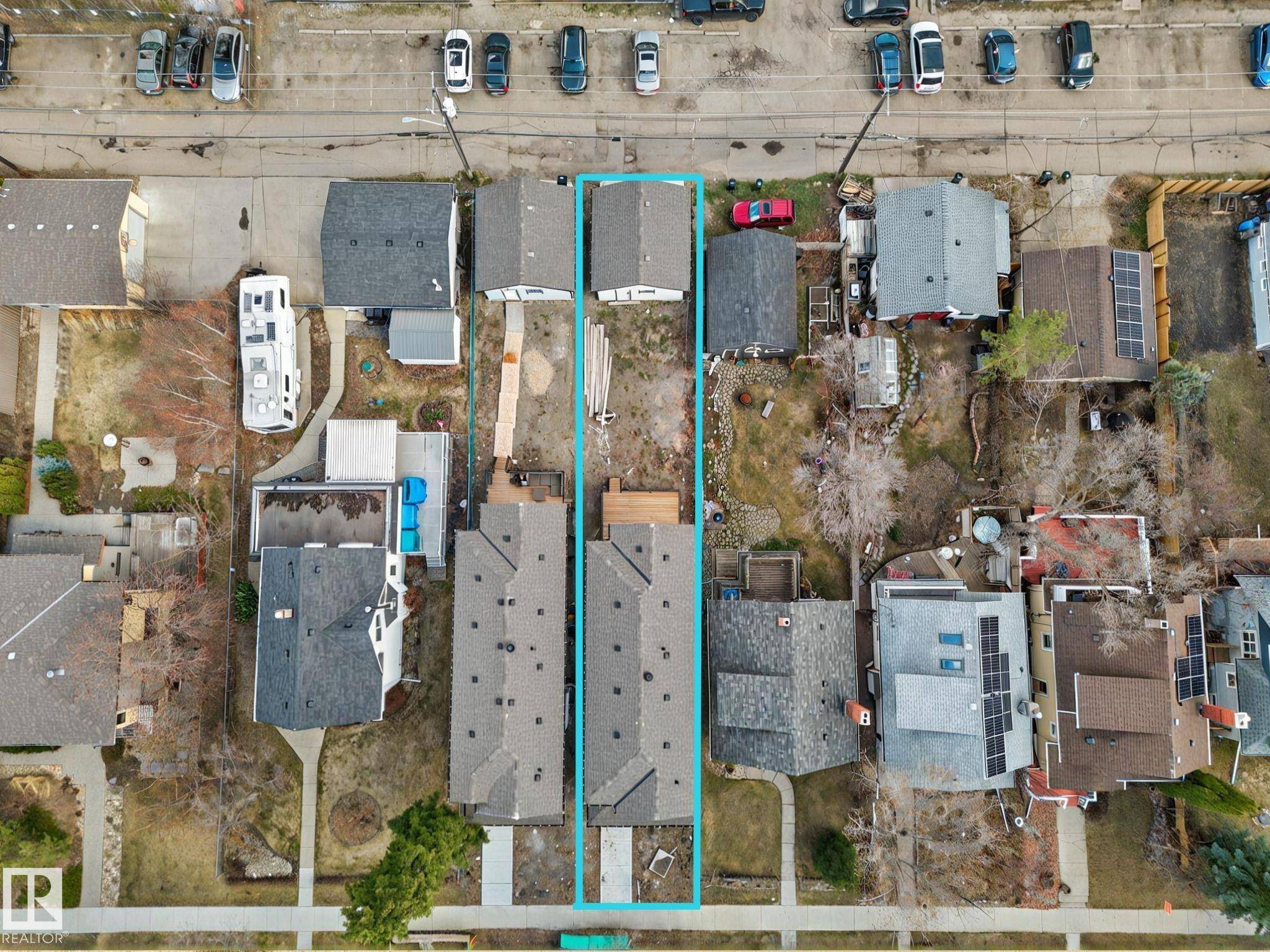 Edmonton, AB T5M 0M2,11017 125 ST NW