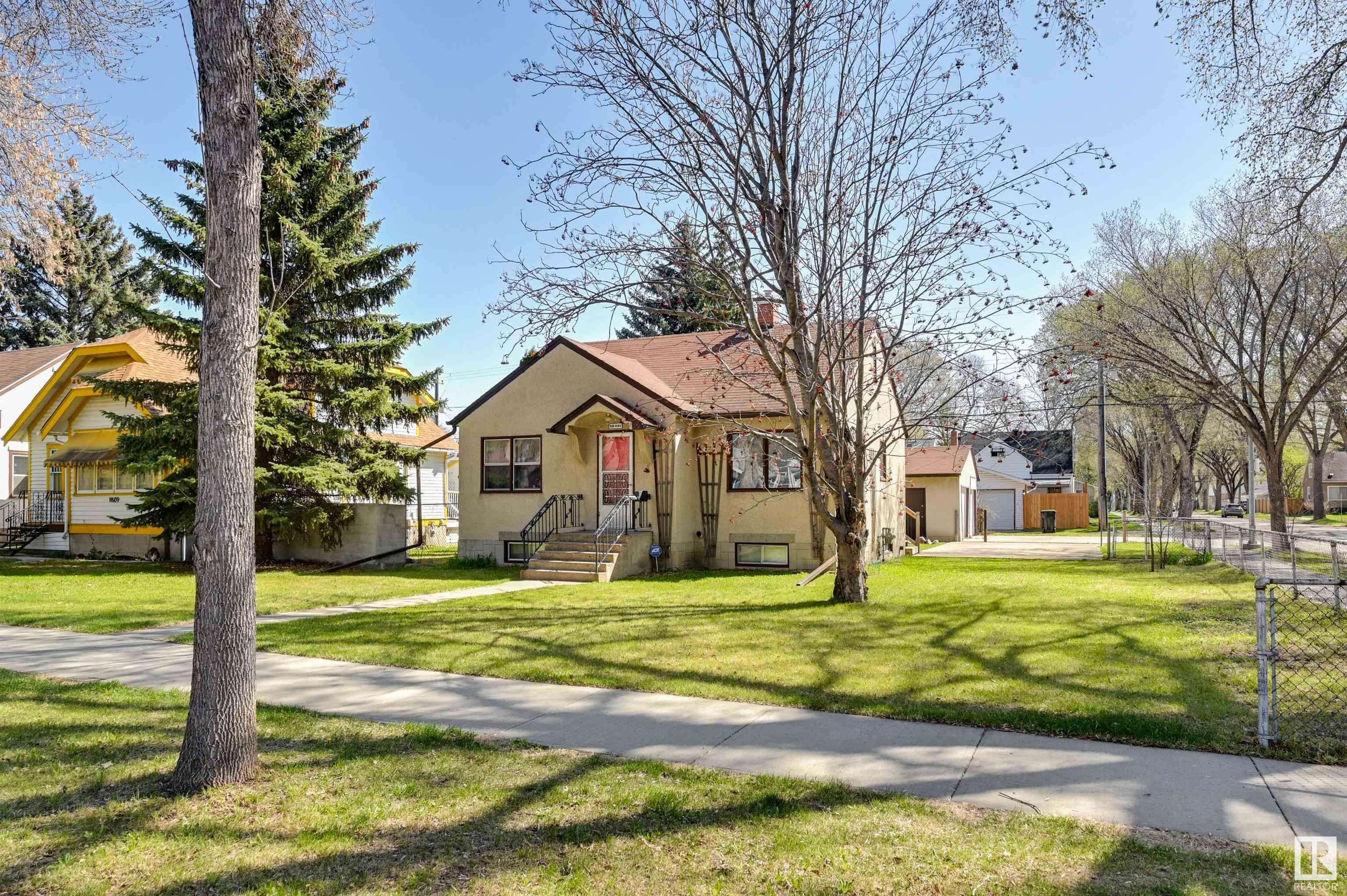 Edmonton, AB T5B 3V5,11605 89 ST NW