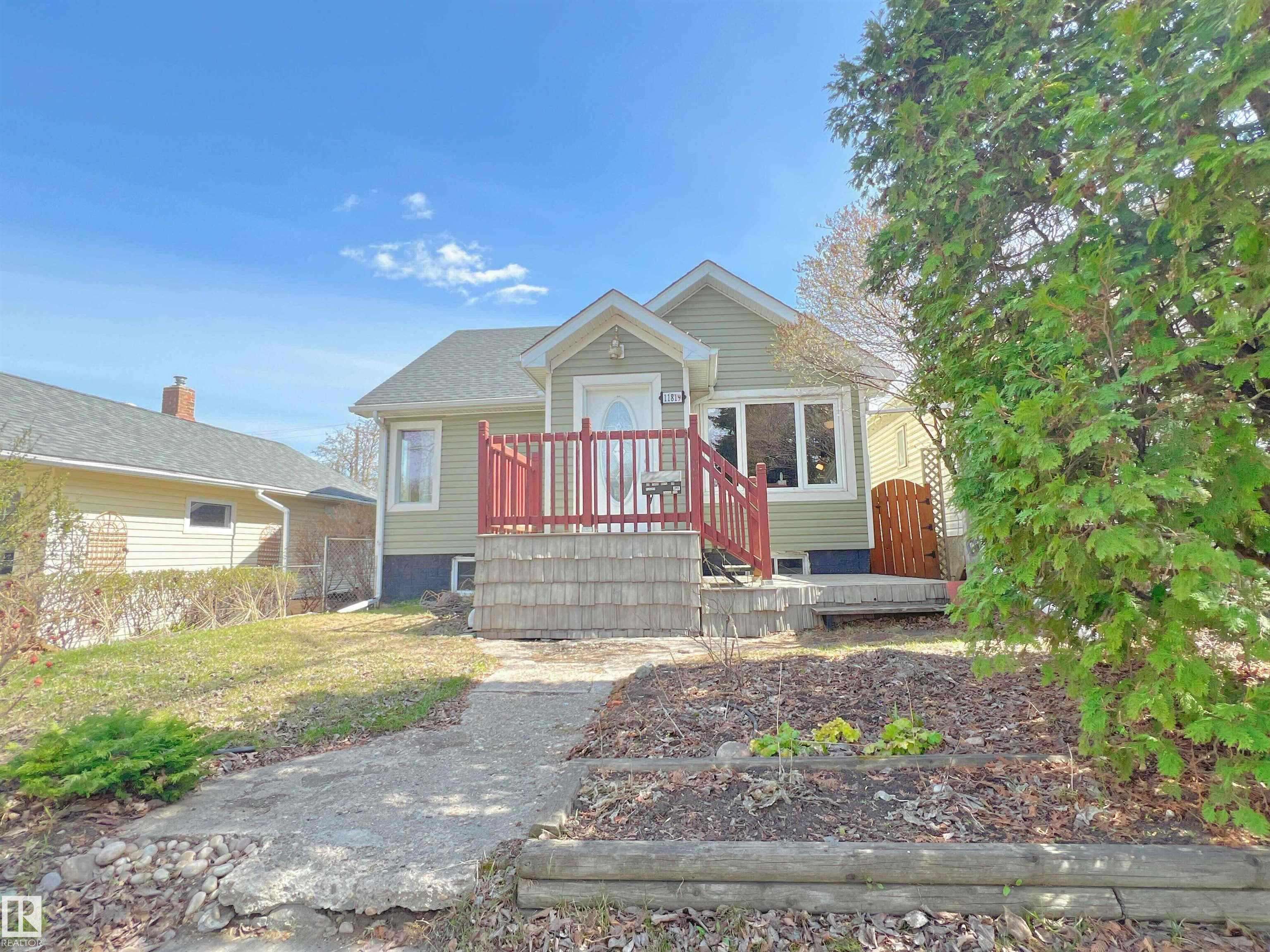 Edmonton, AB T5B 1P6,11819 68 ST NW