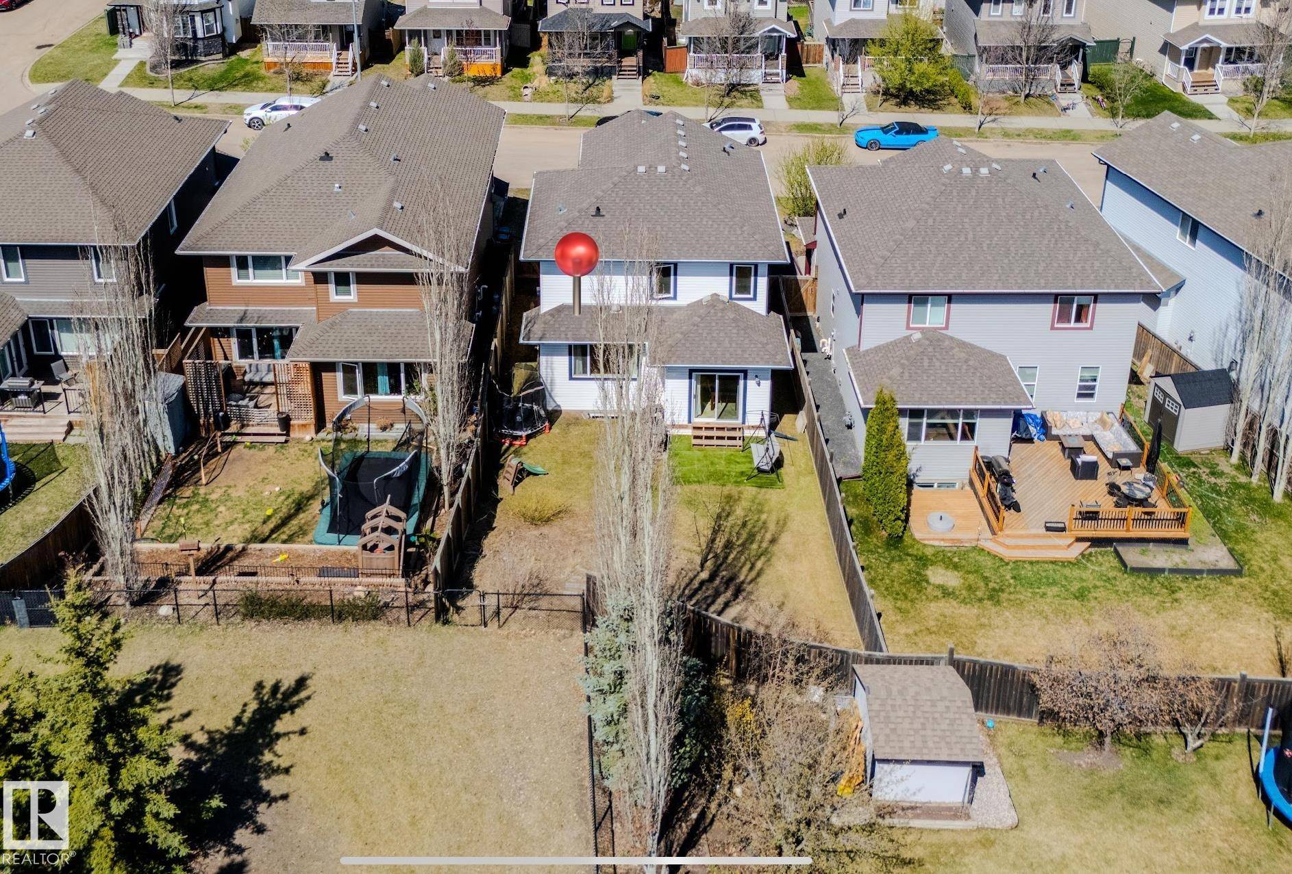 Spruce Grove, AB T7X 0H3,55 VIVIAN WY