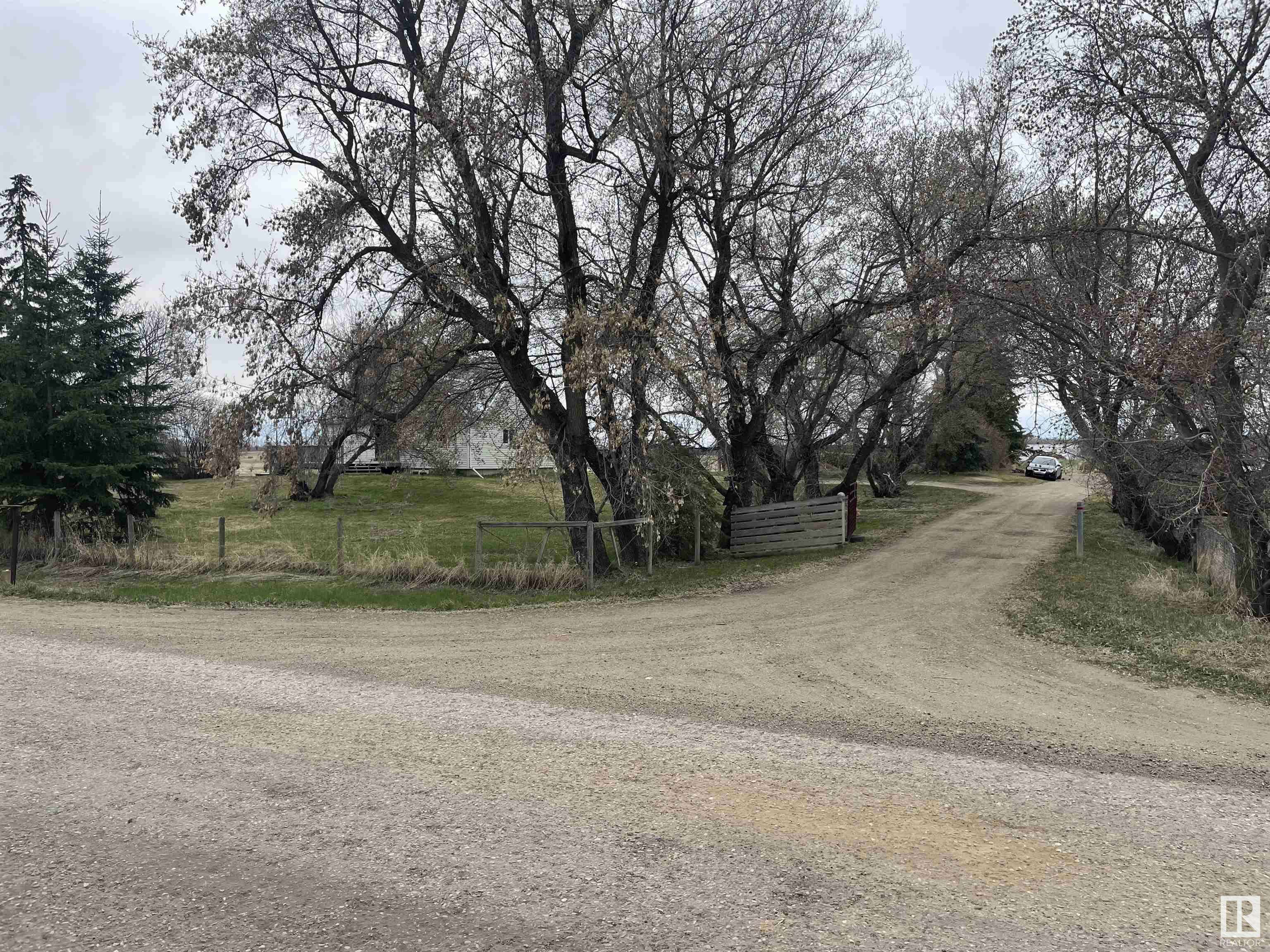 Rural Parkland County, AB T7X 3L7,52024 RGE ROAD 265