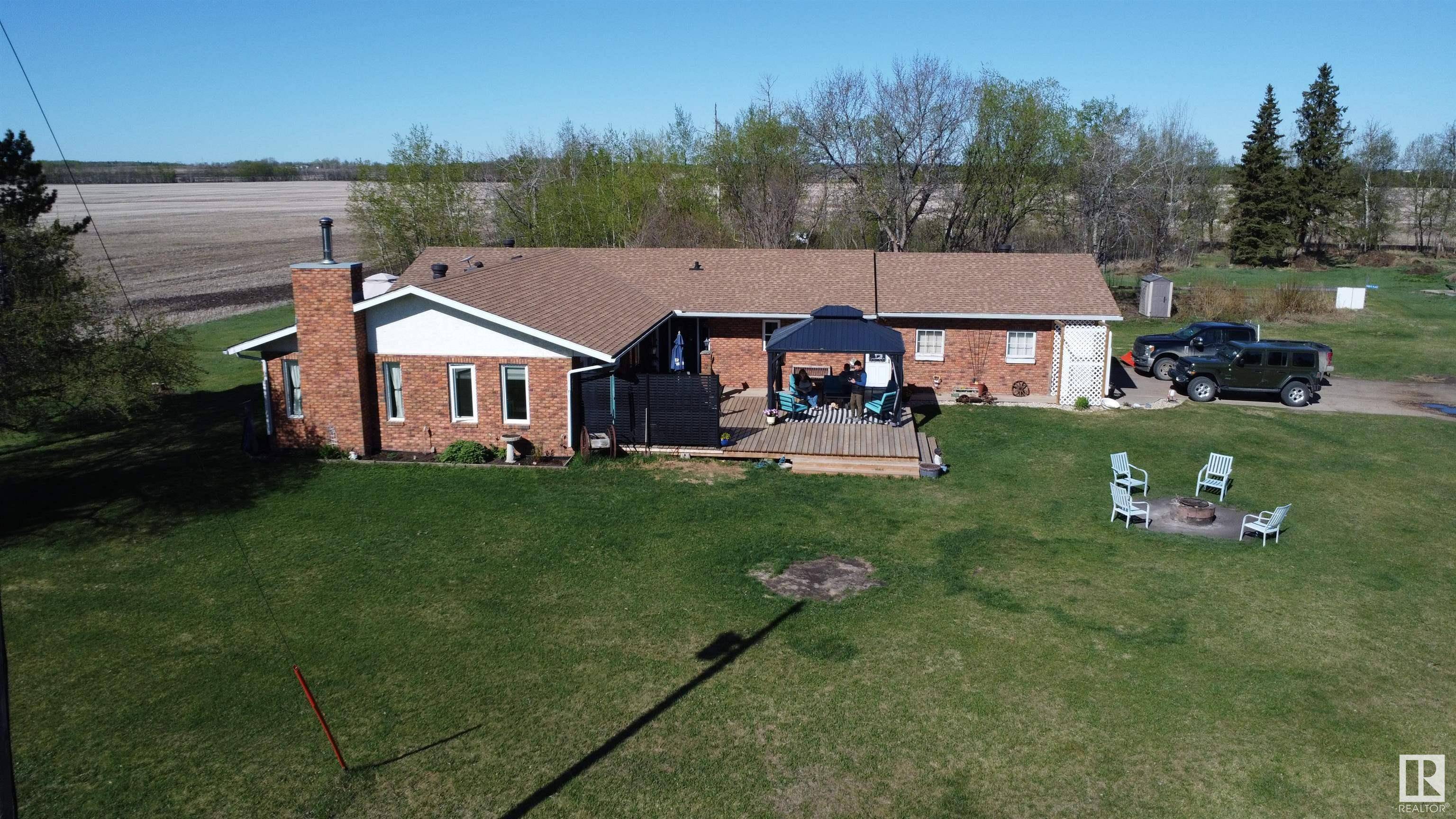 Rural Westlock County, AB T7P 2P7,60218 RR 253