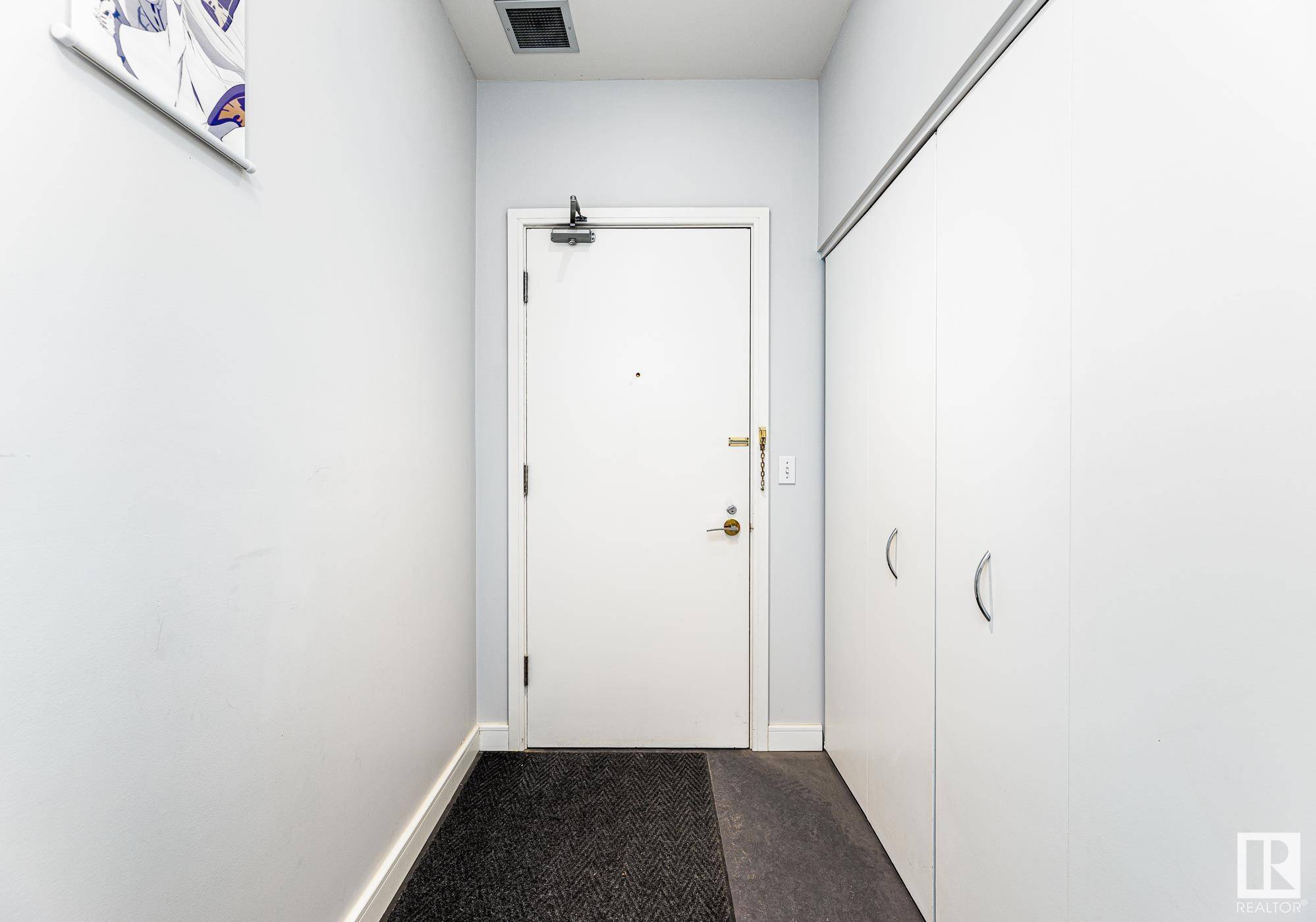 Edmonton, AB T5K 0J5,#403 11415 100 AV NW