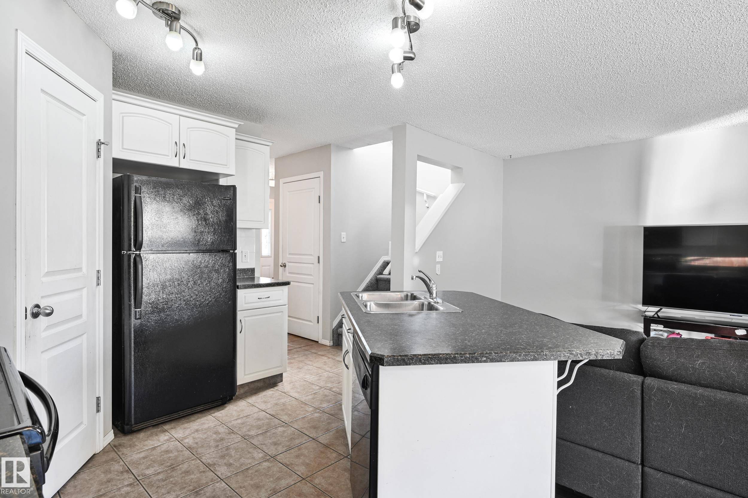 Beaumont, AB T4X 1W4,5305 RUE PARC ST