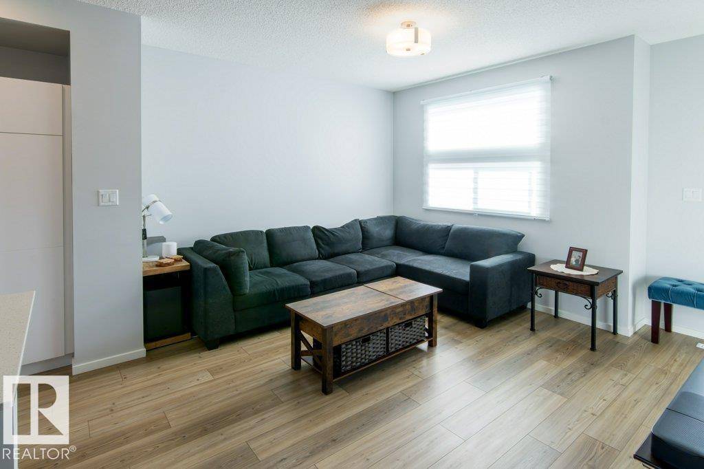 Edmonton, AB T5E 6X5,5313 ADMIRAL GIROUARD ST NW