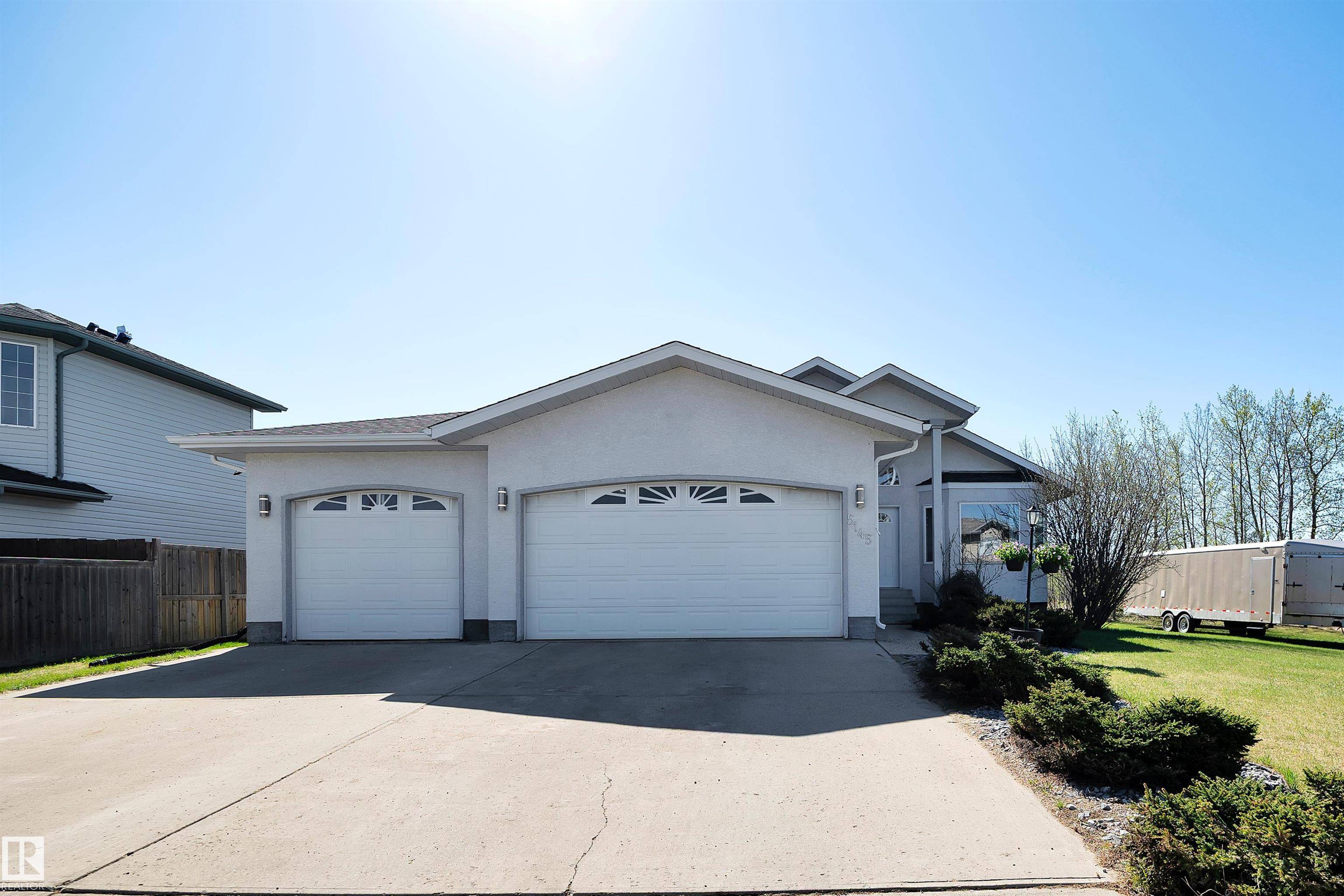 New Sarepta, AB T0B 3M0,5145 Sportsview DR
