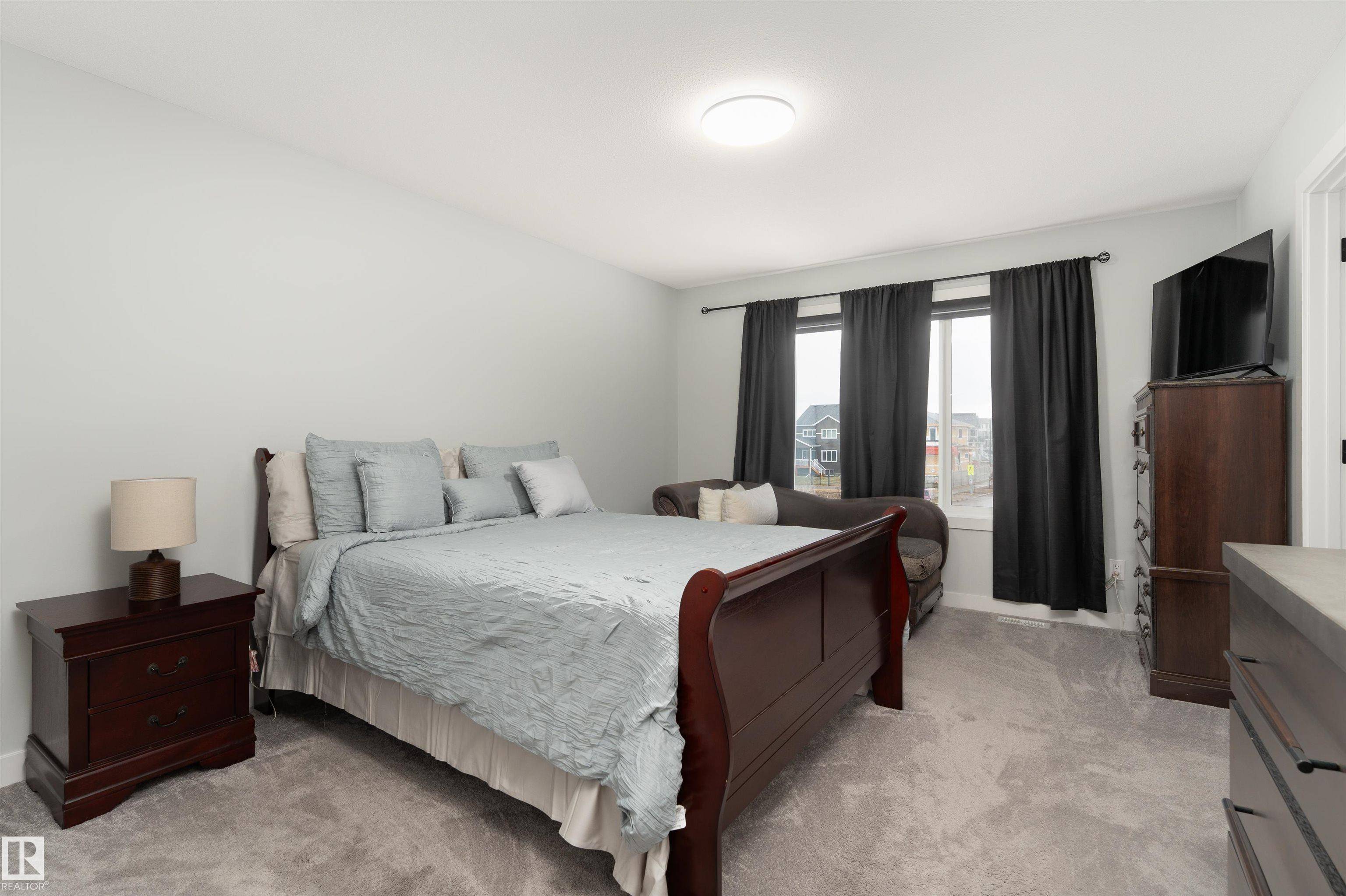 Leduc, AB T9E 1N3,141 LARCH CR