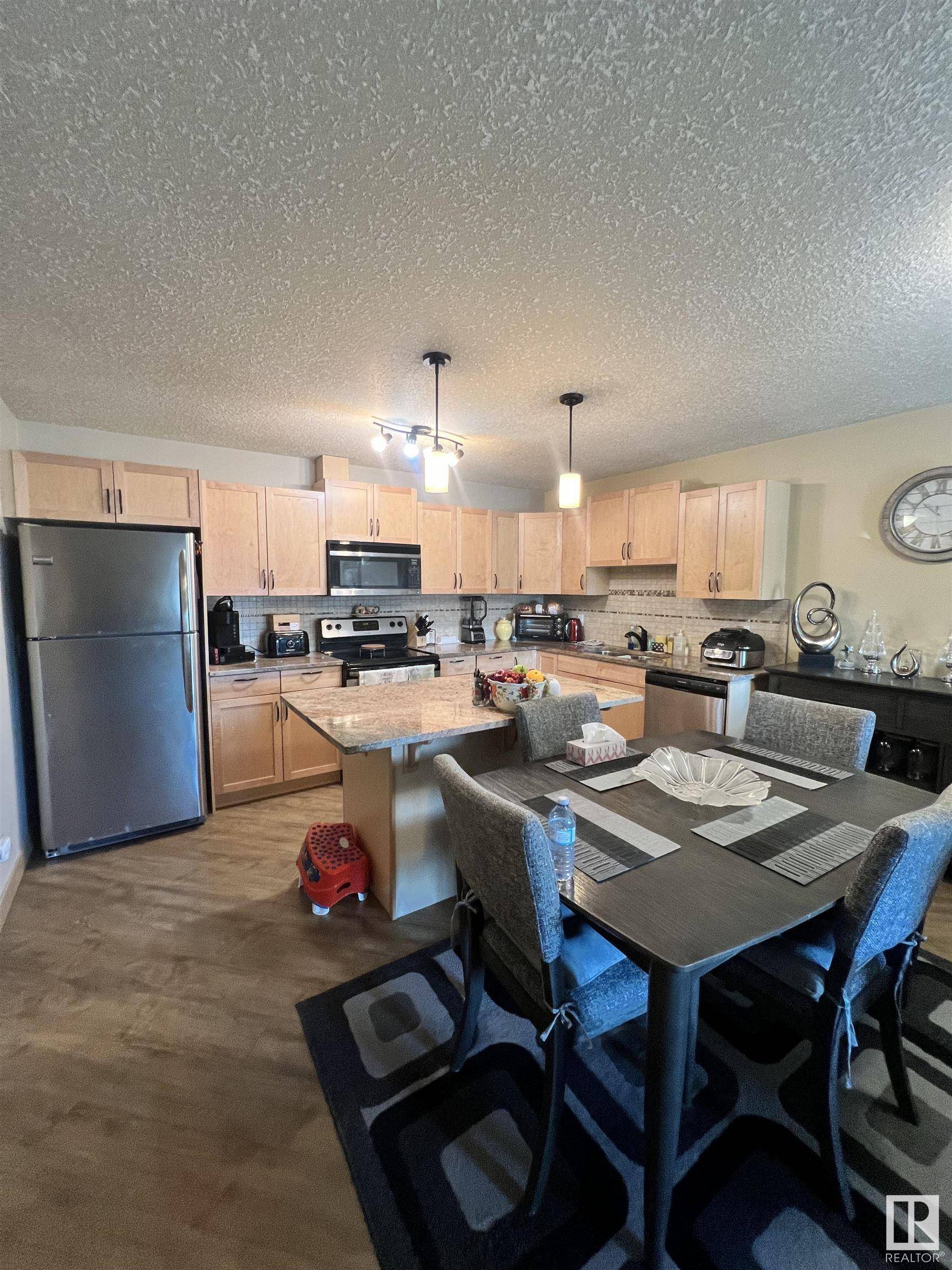 Rural Lac Ste. Anne County, AB T0E 0A0,4705 46A AV