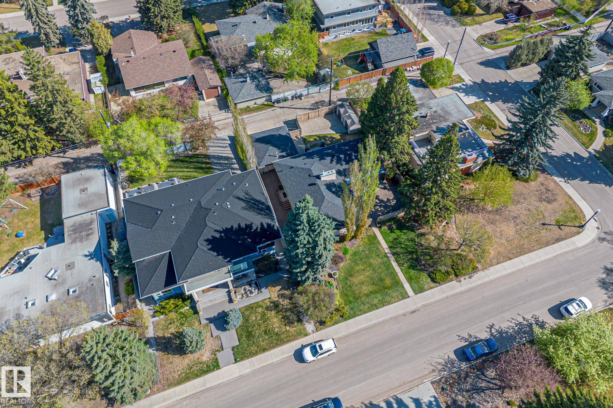 Edmonton, AB T5N 0K2,14008 101 AV NW NW