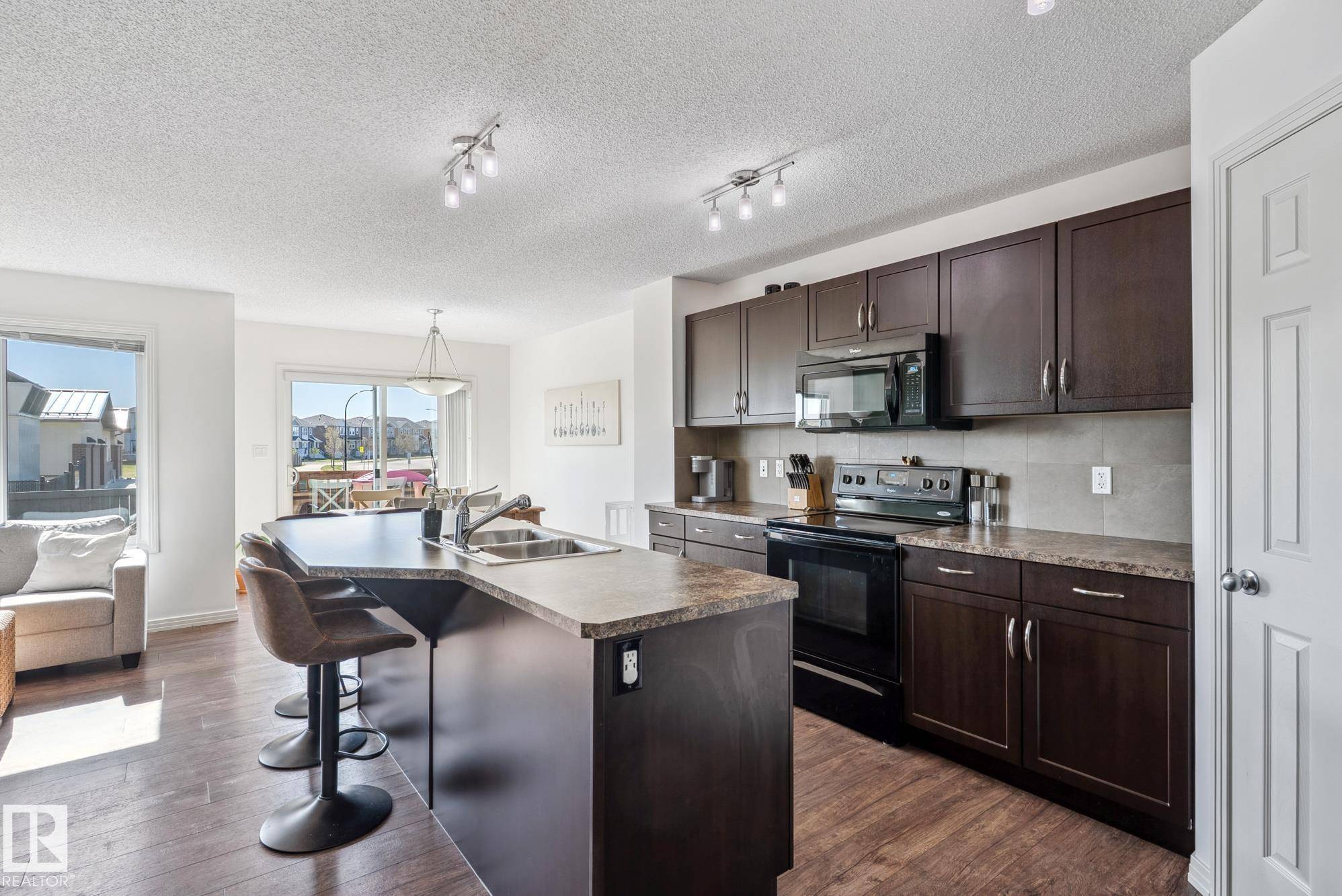 Leduc, AB T9E 1B1,123 REED PL