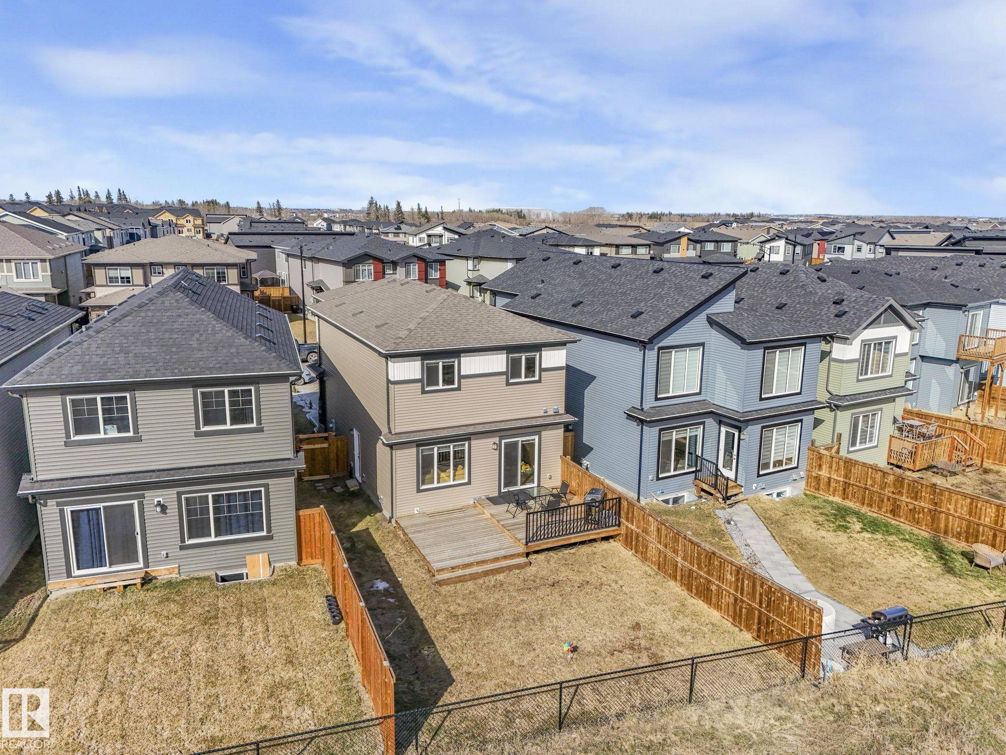 Edmonton, AB T6X 2Z5,9417 PEAR CR CR SW