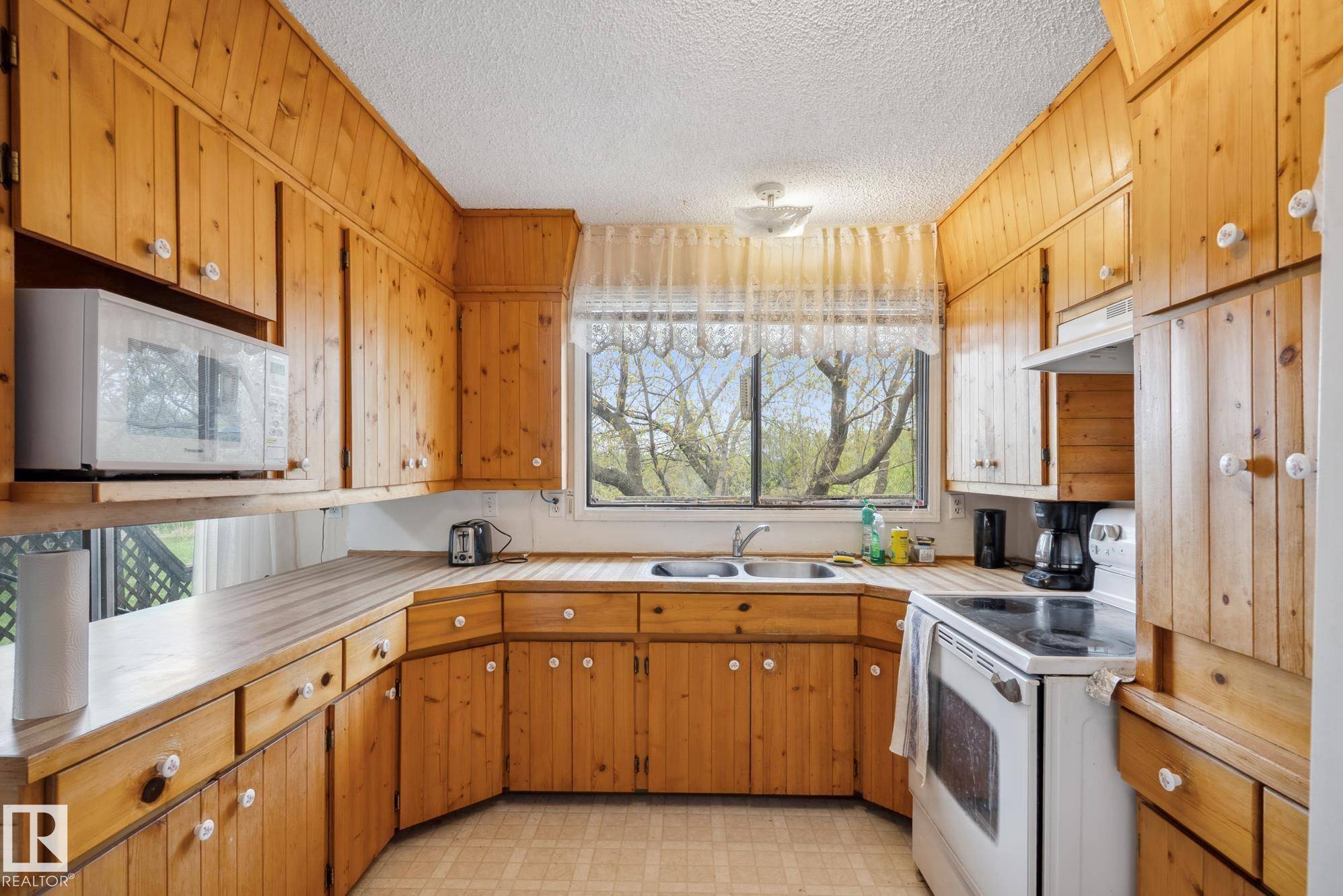 Rural Parkland County, AB T7Y 2G9,#127 53123 RGE ROAD 21